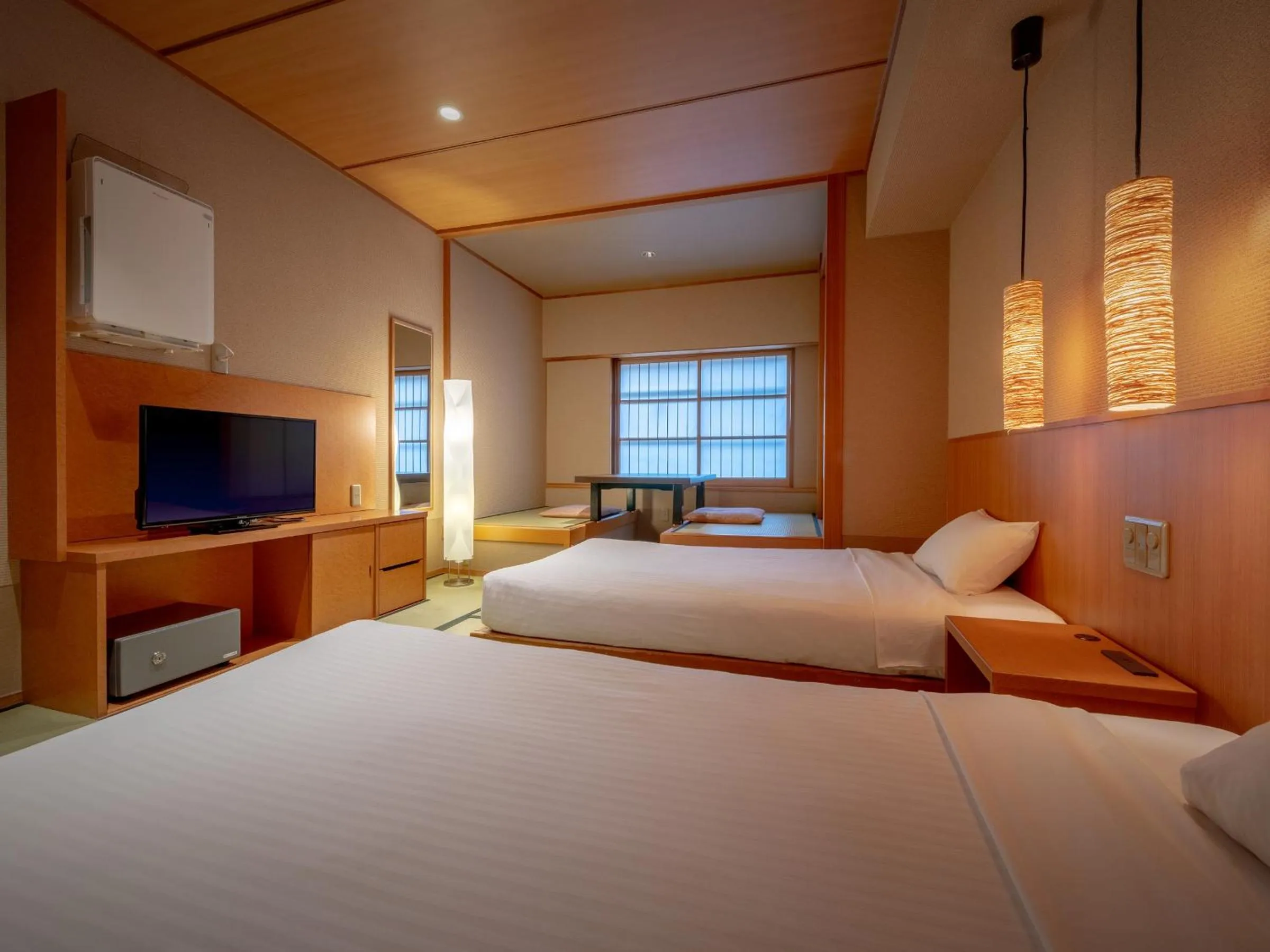 Standard Twin Room in Eirakukan