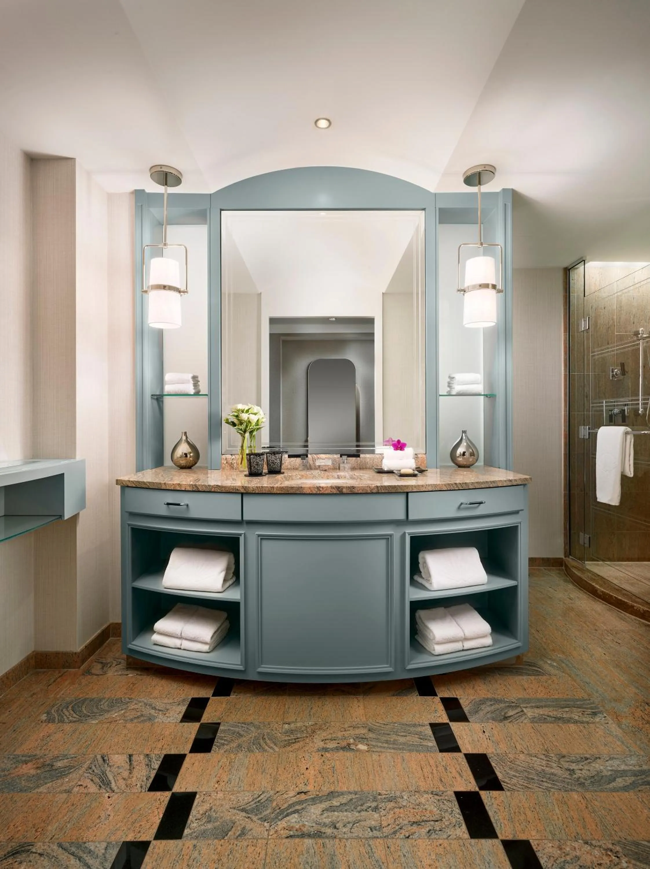 Premier City View King Room in Mandarin Oriental, Boston