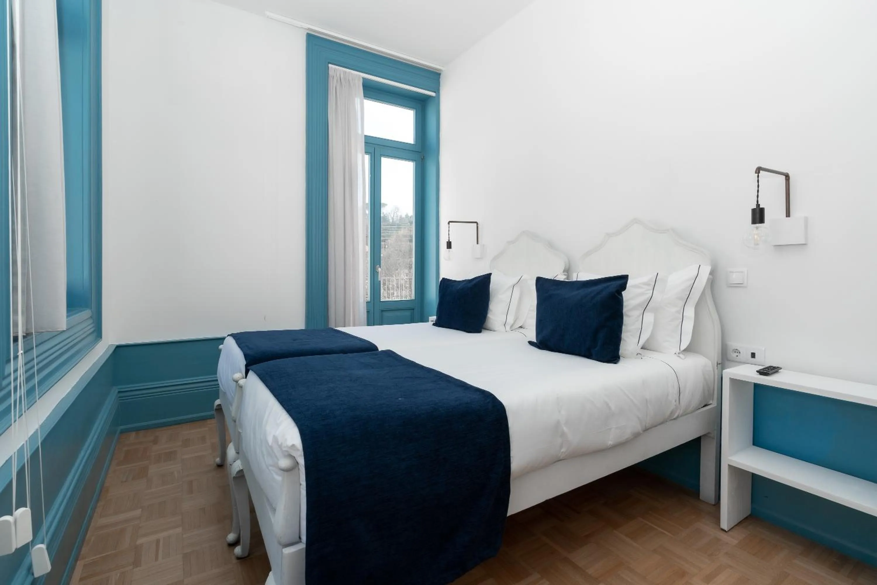 Superior Twin Room with City View - single occupancy in Des Arts