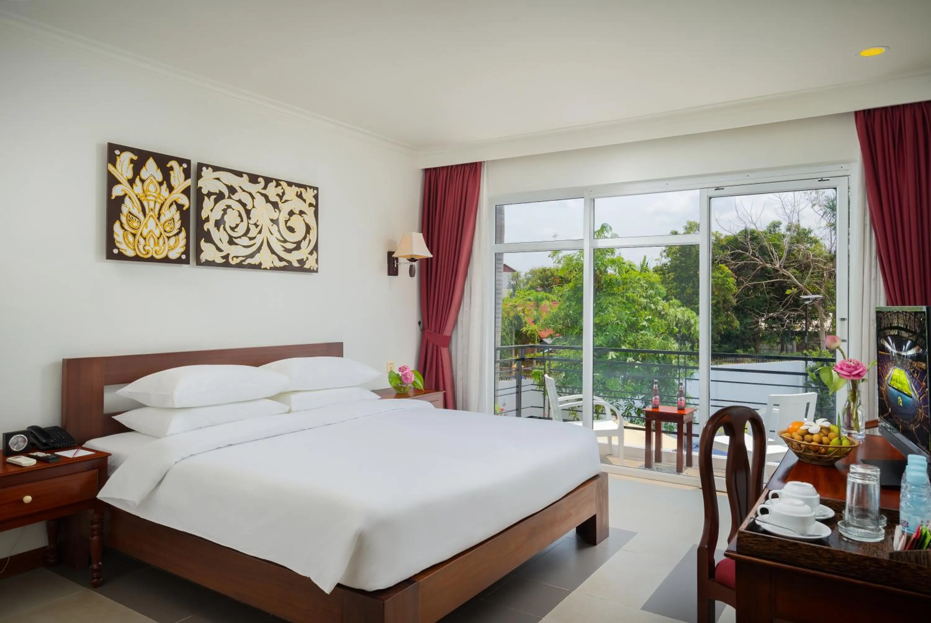 Luxury Room with Balcony, Pool View in Sala Siem Reap Hotel