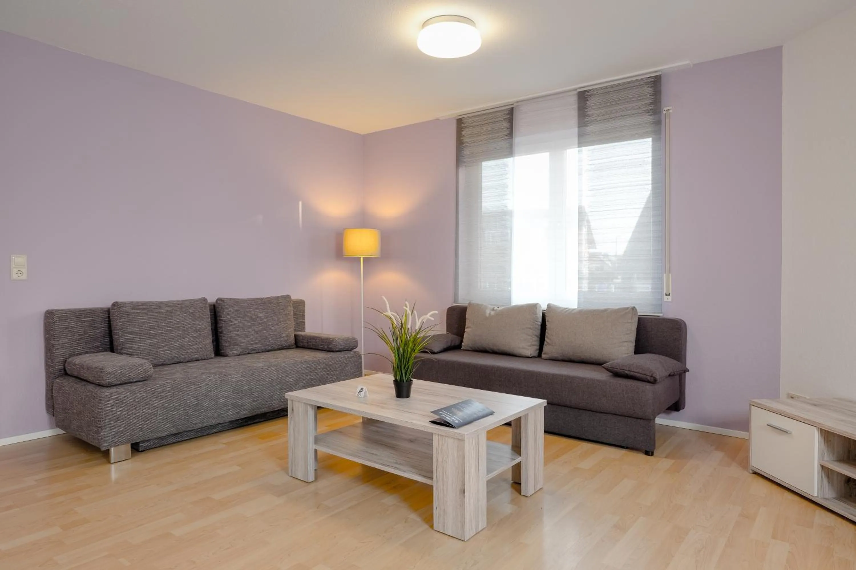 Two-Bedroom Apartment with Balcony in Gästehaus Mythos