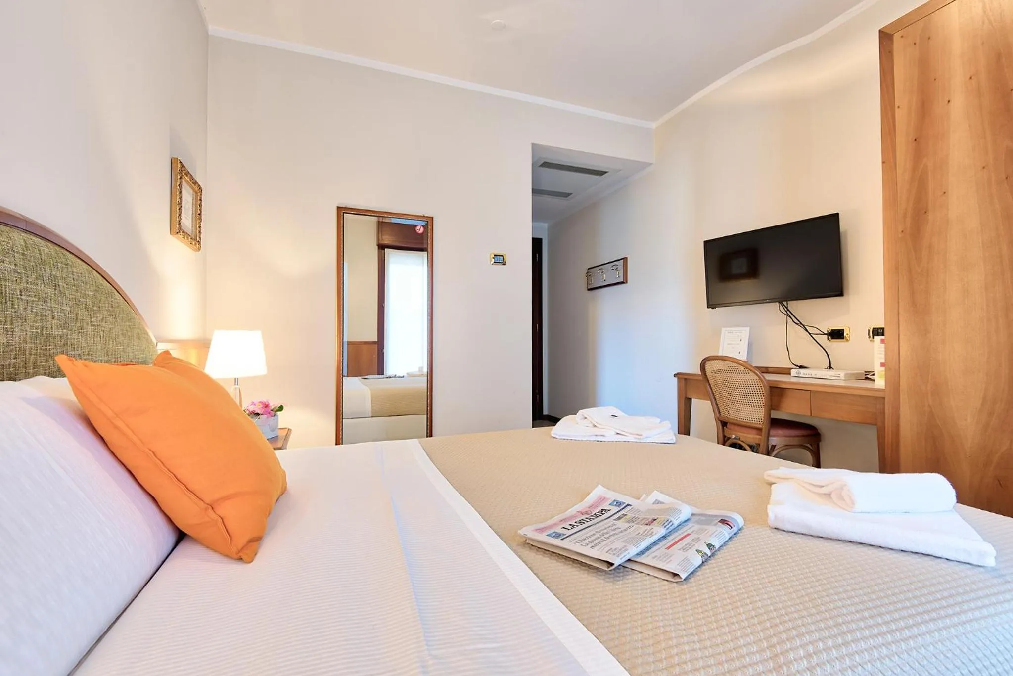 Double Room - Disability Access in Albergo Villa Priula