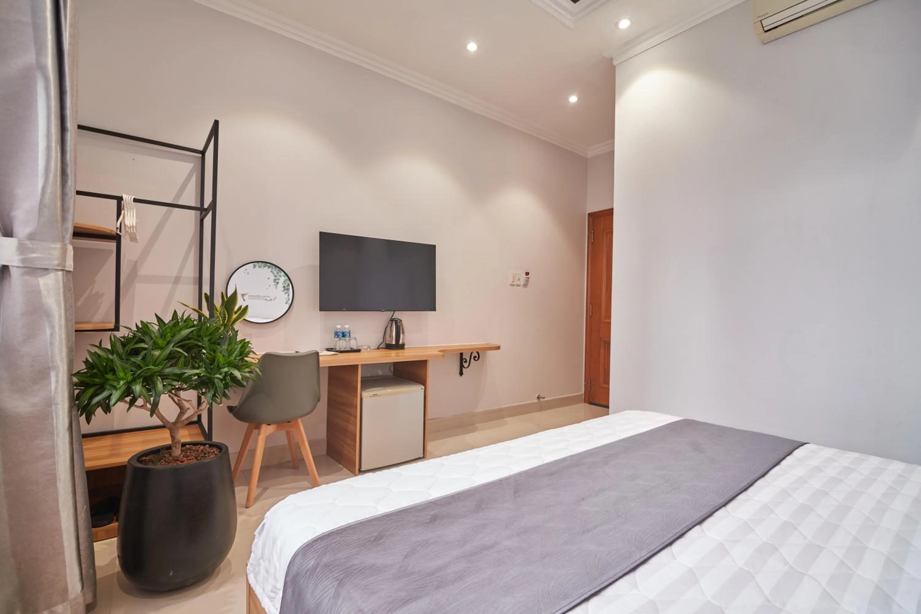 Standard Double Room in Bin Bin Hotel 2 - Near Him Lam D7