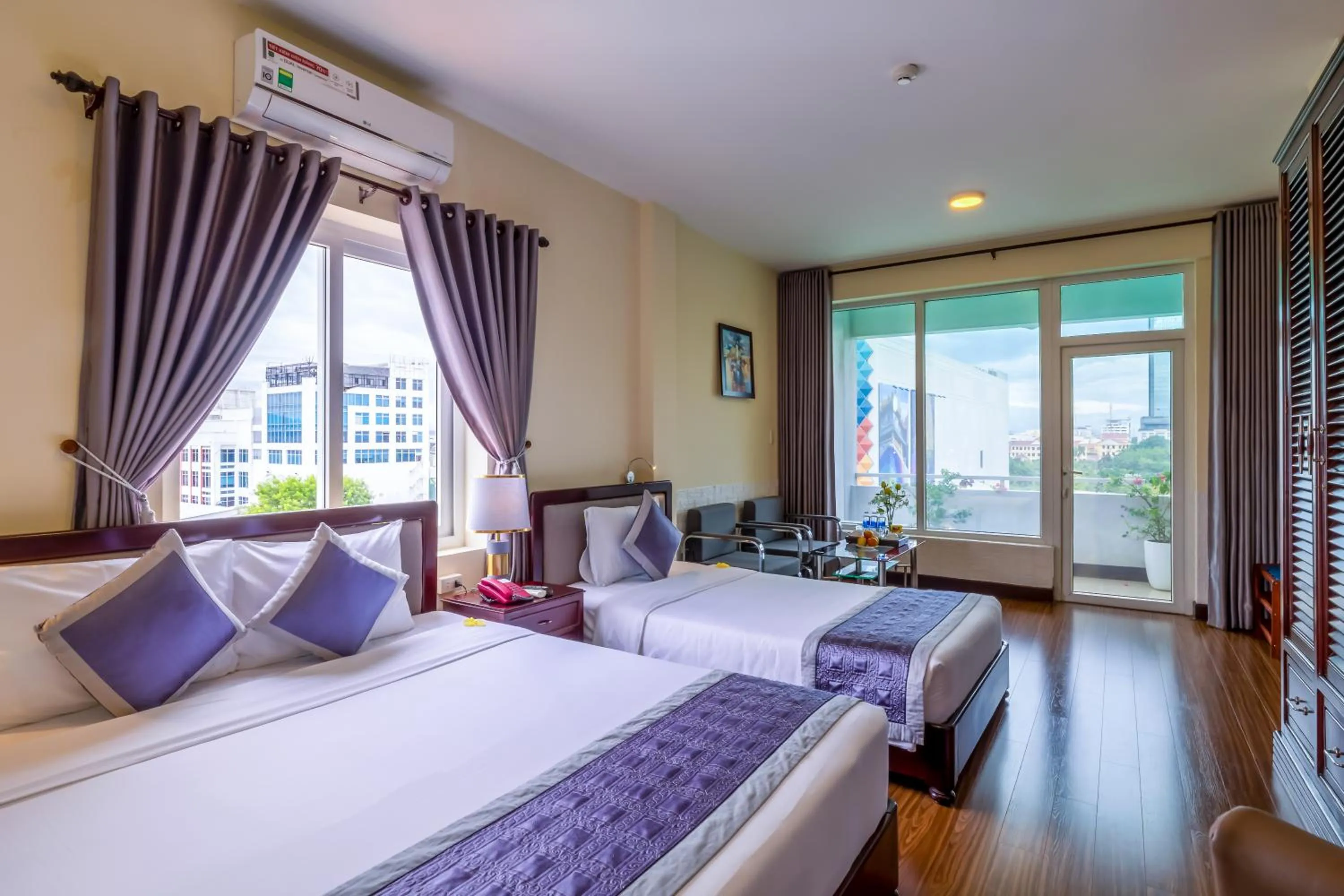 Suite in Baly Hotel Hue