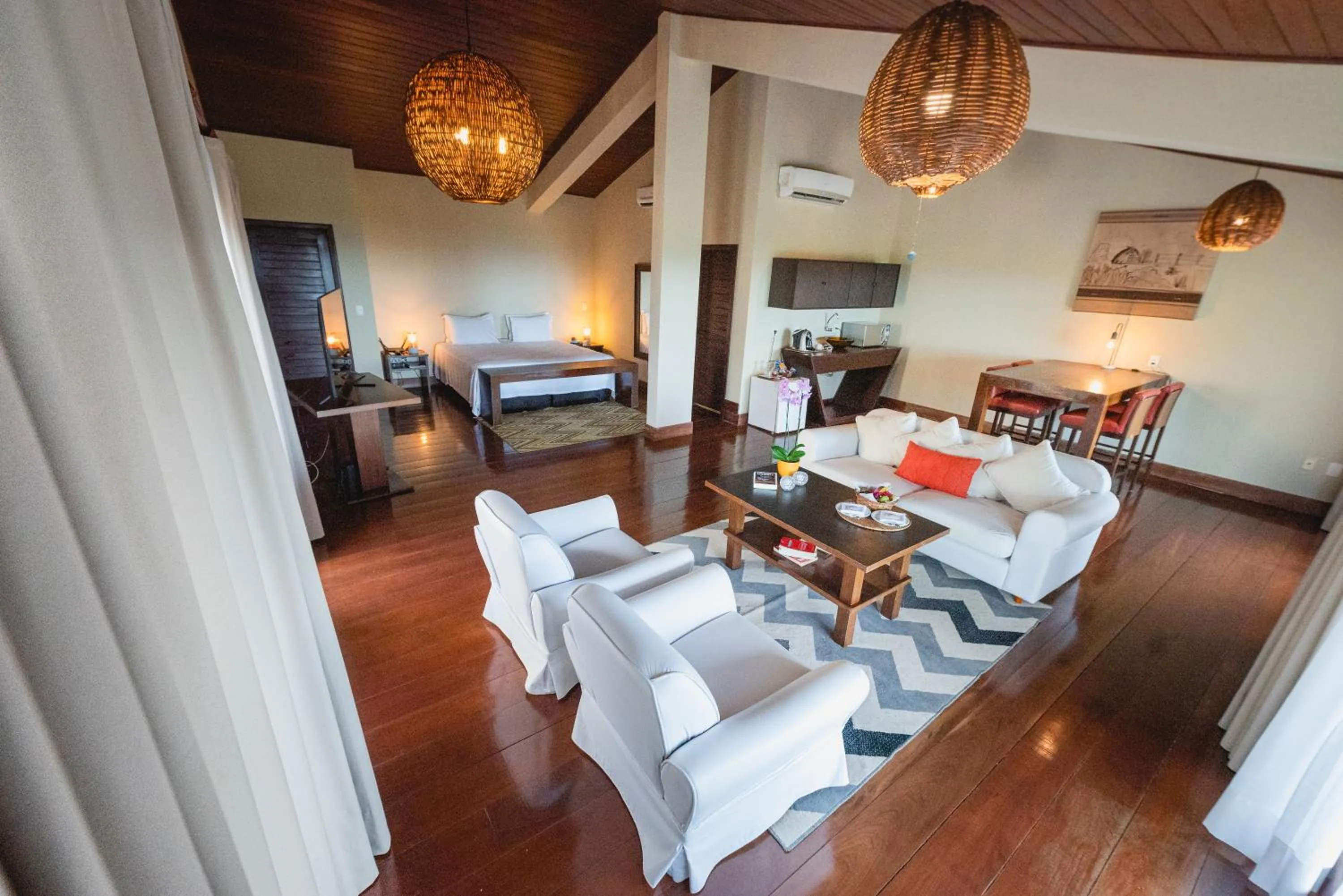 Master Suite with Sea View in Oka Da Mata