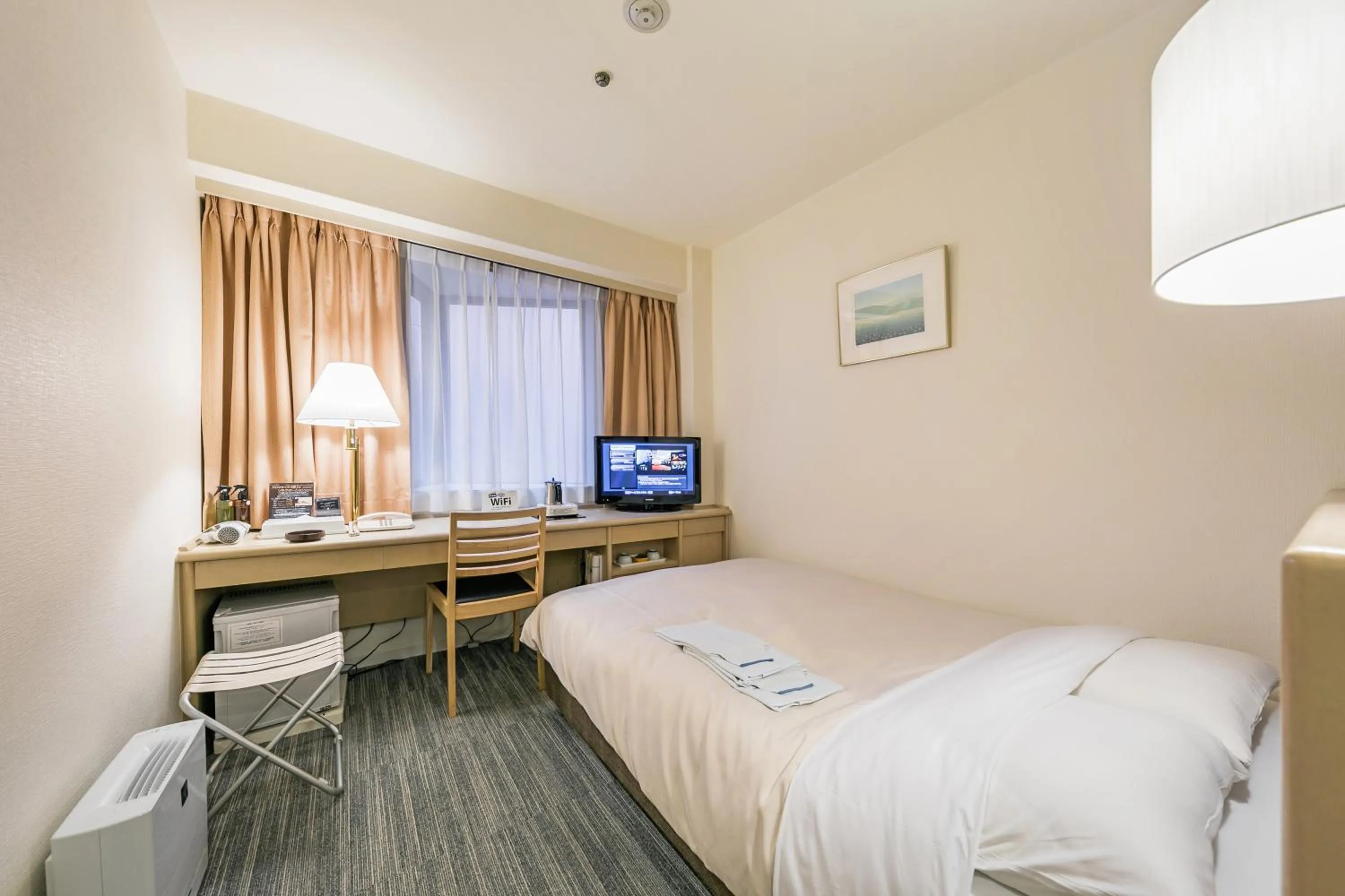 Double Room with Small Double Bed - Non-Smoking in Ginza Capital Hotel Akane