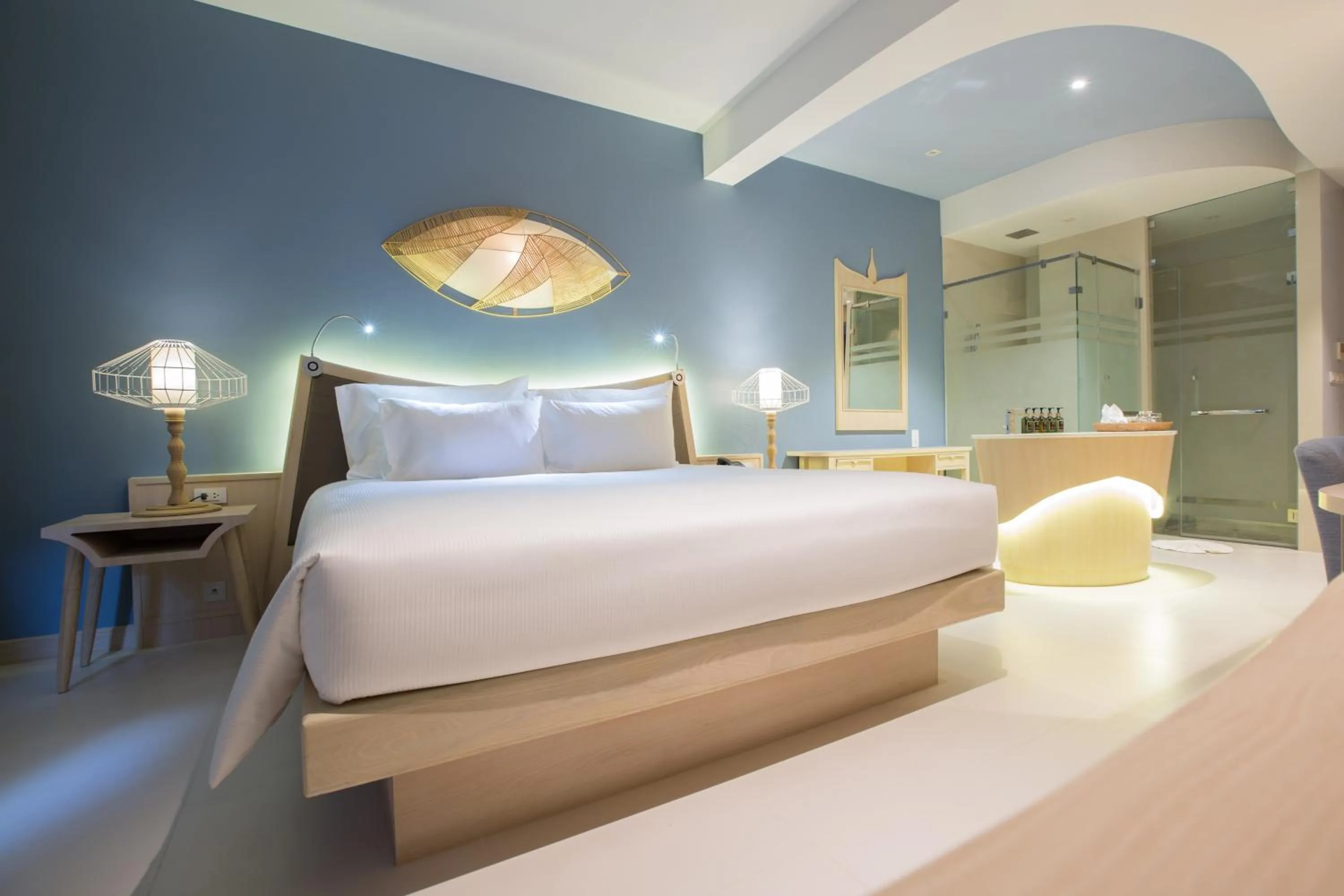 Superior King Room in Beyond Patong
