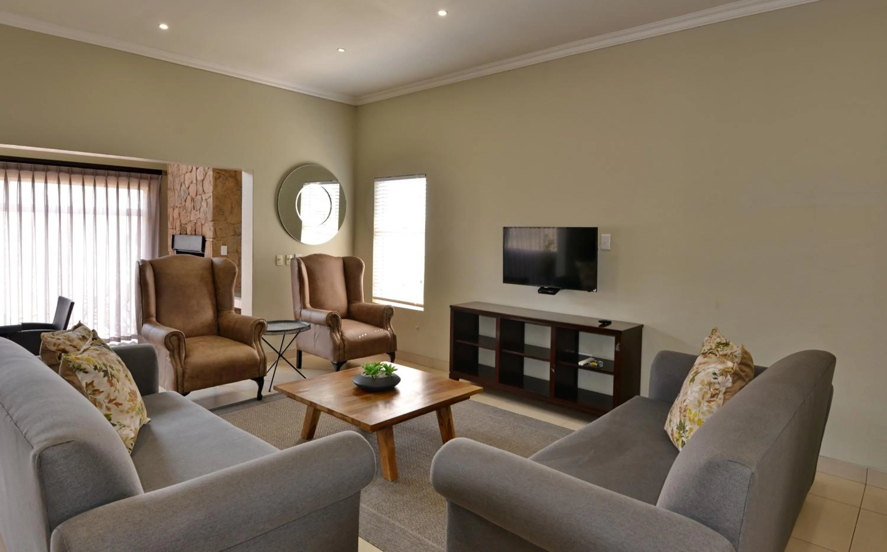 Four-Bedroom House in Dunkeld Country & Equestrian Estate