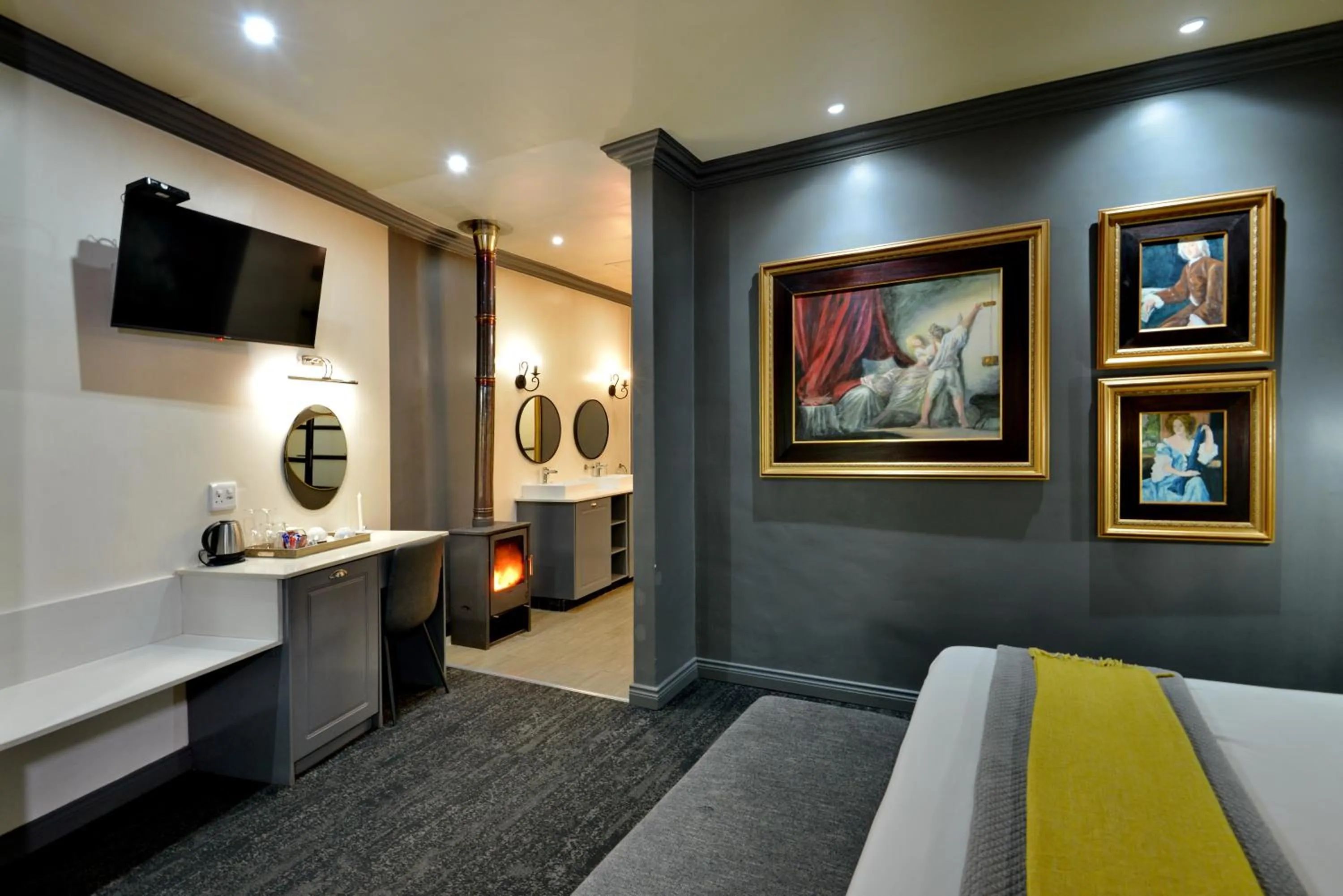 Deluxe Double Room in Dunkeld Country & Equestrian Estate