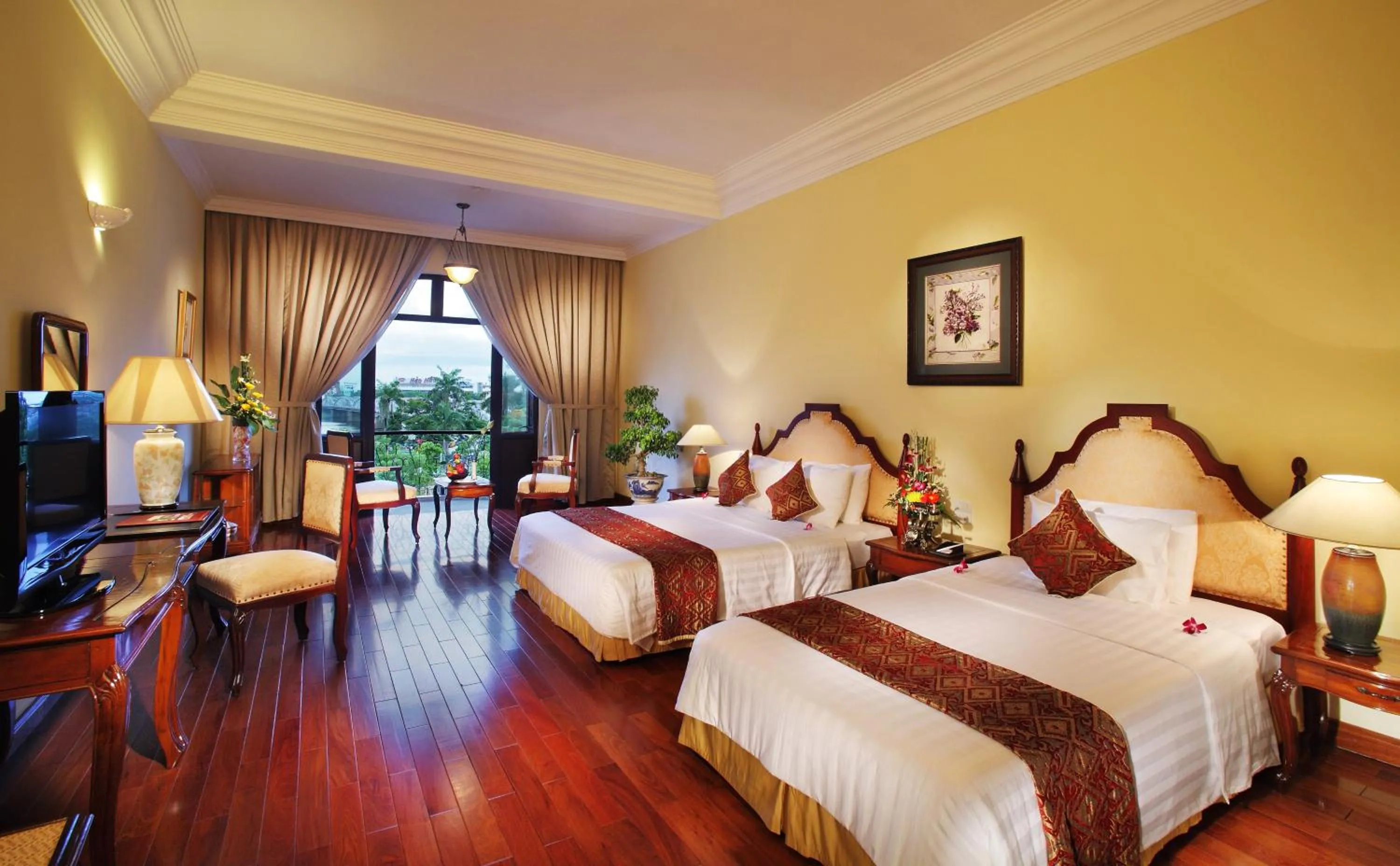 Premium Deluxe Double or Twin Room with City View in Saigon Morin Hotel