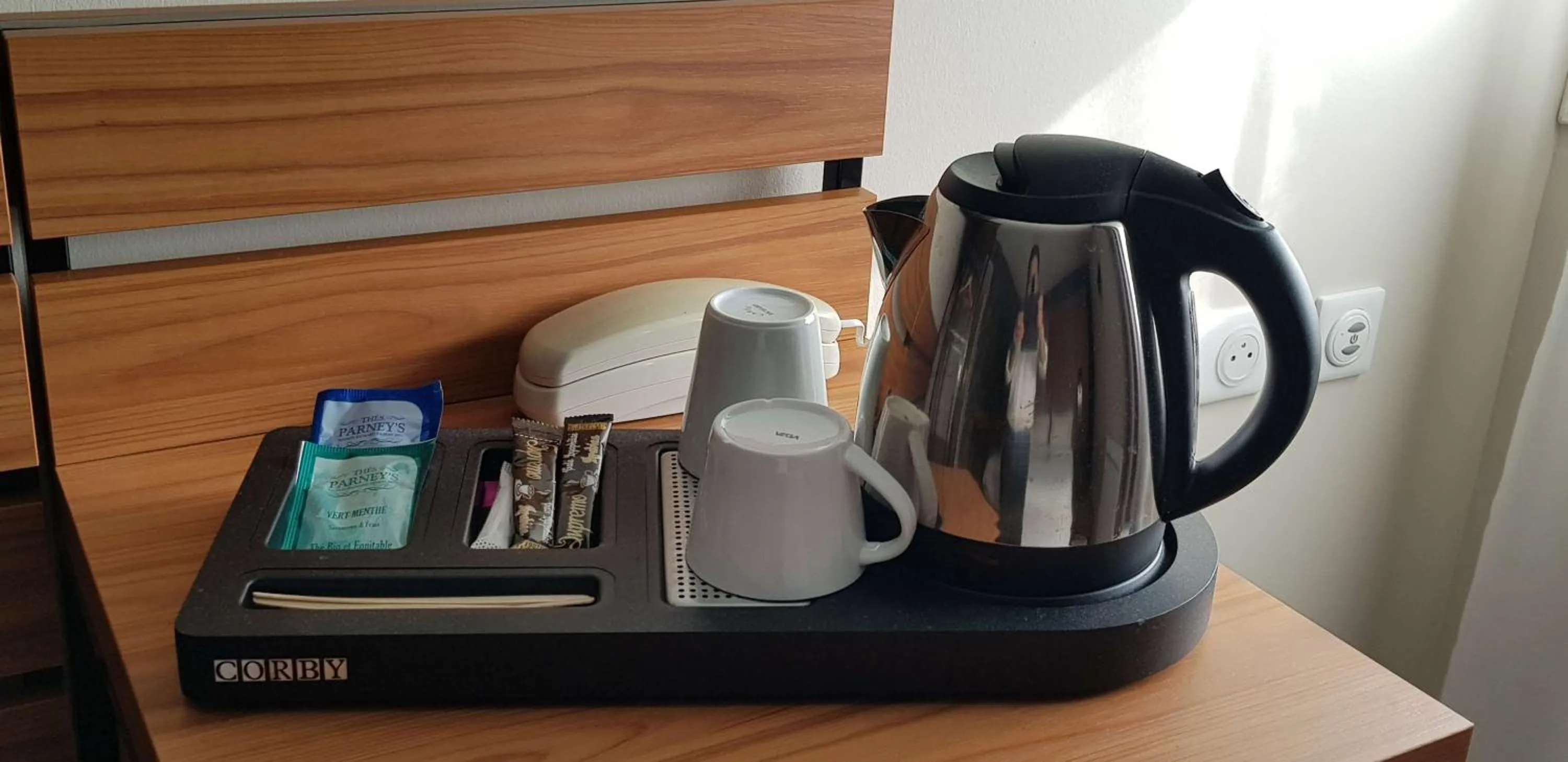 Comfort King Room with Shower - Non-Smoking in Best Western Côte des Sables Plouescat