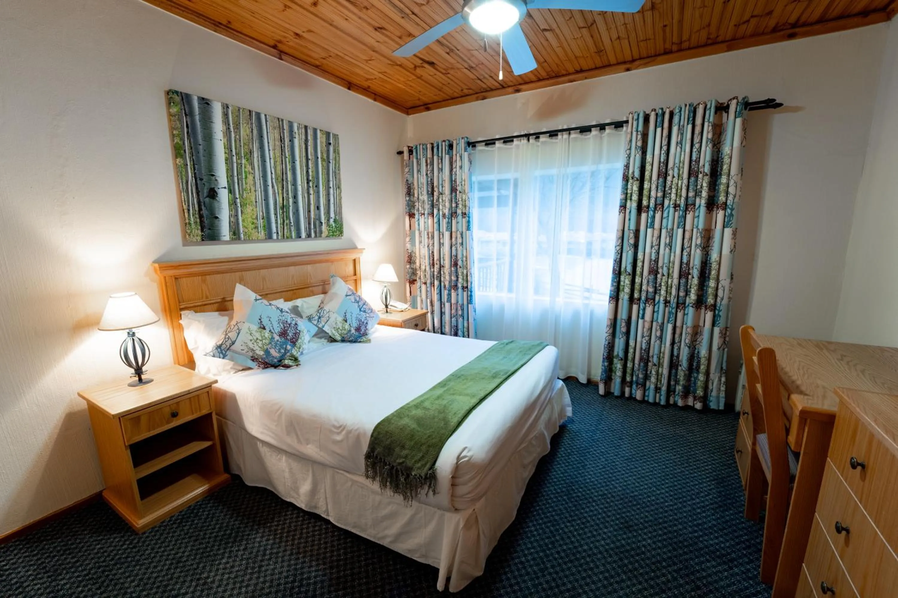 Fir Tree - 4 Sleeper Self Catering Unit in Gooderson Drakensberg Gardens Golf & Spa Resort