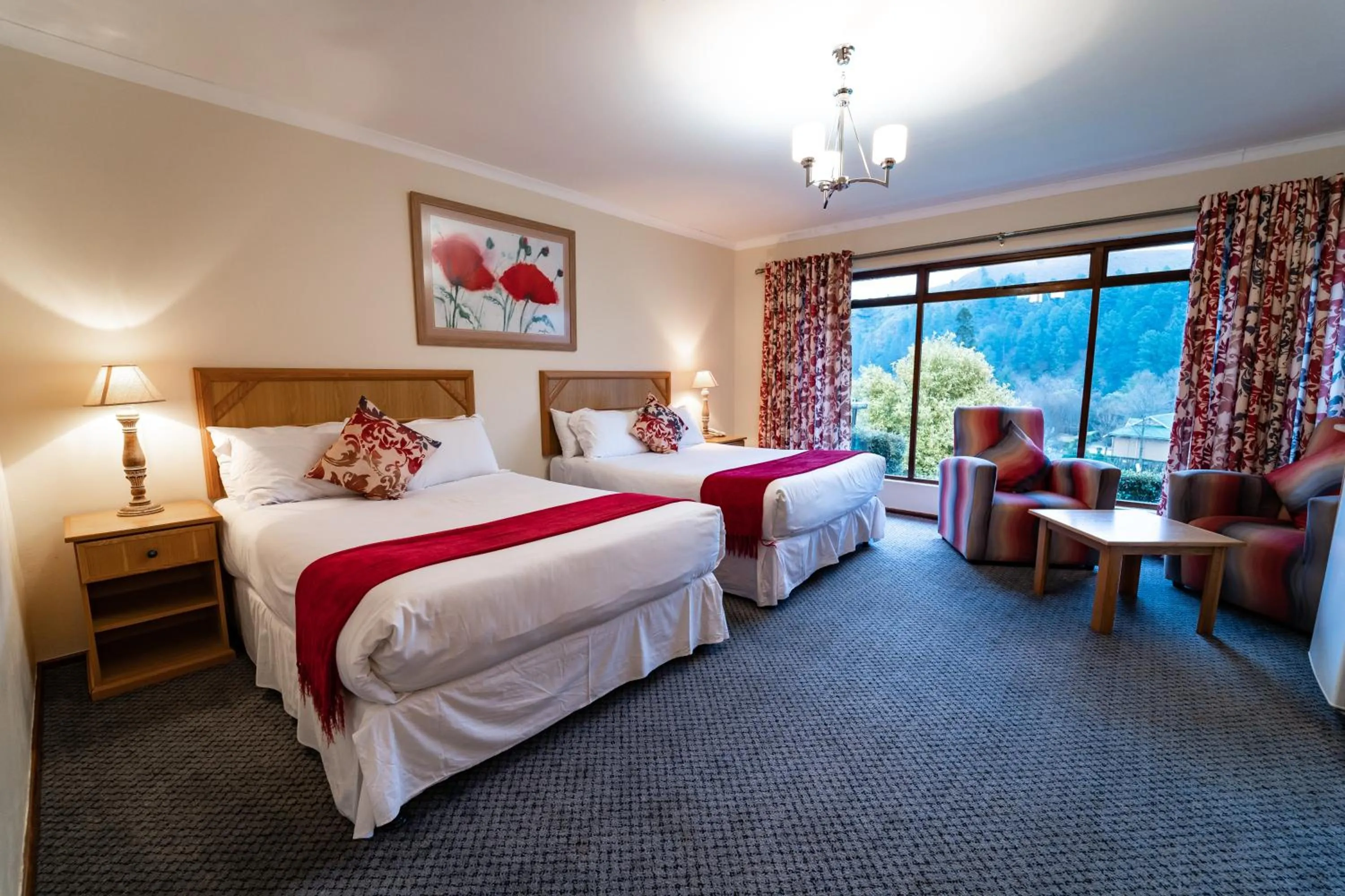 Eagles Nest - single occupancy - Superior Family Room in Gooderson Drakensberg Gardens Golf & Spa Resort