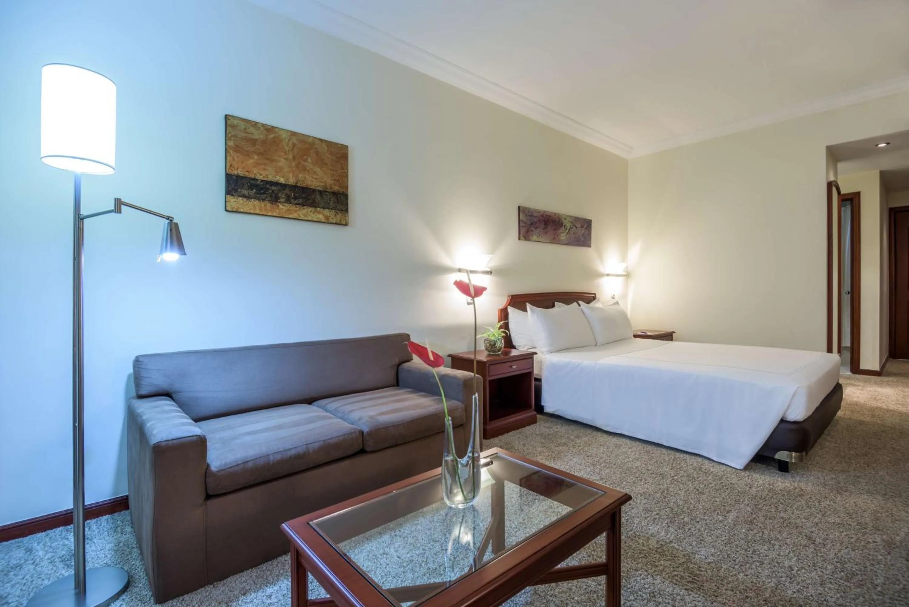 Premium Room in NH Cali Royal