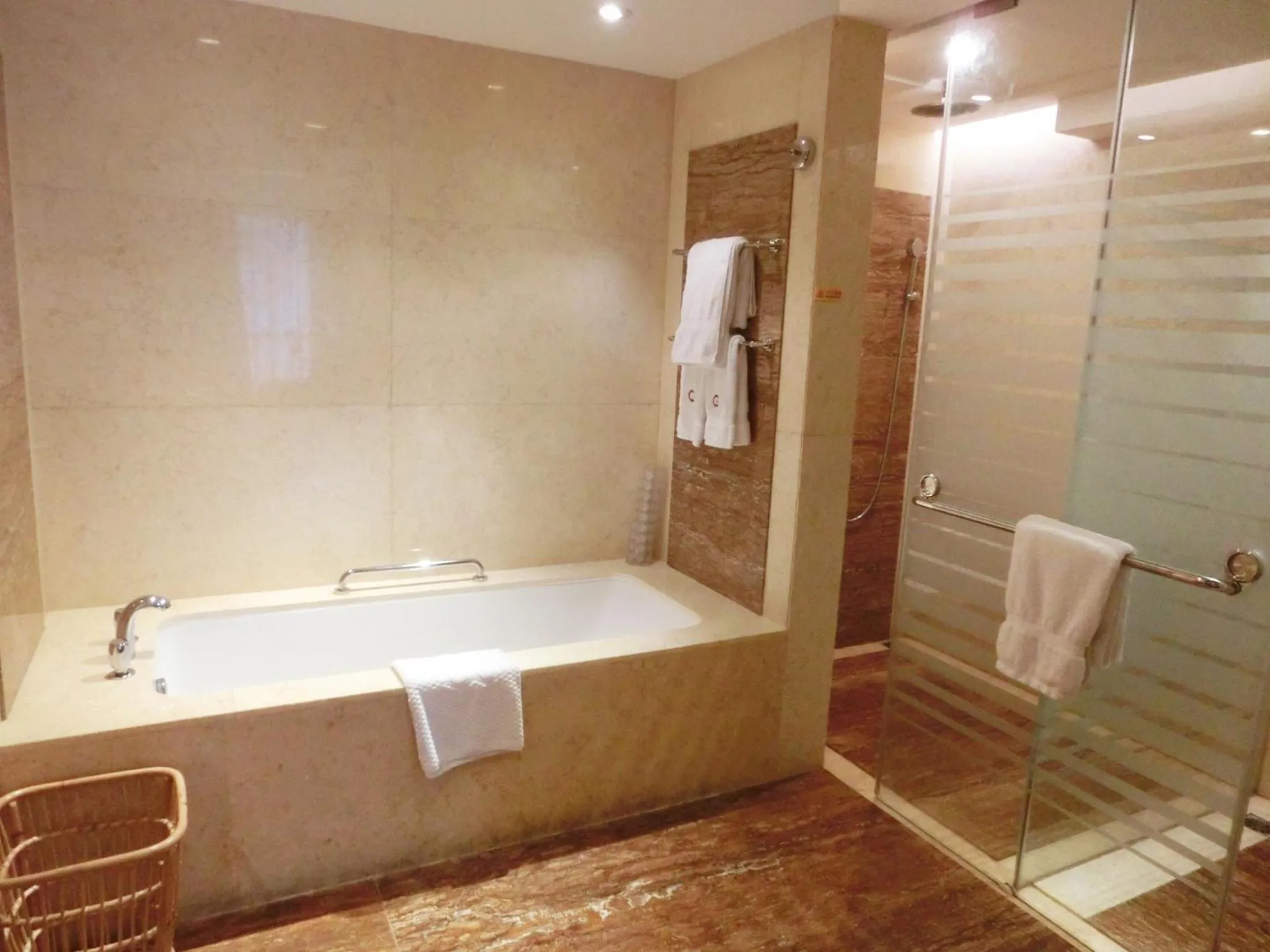 Business King Room in Guangzhou Good International Hotel