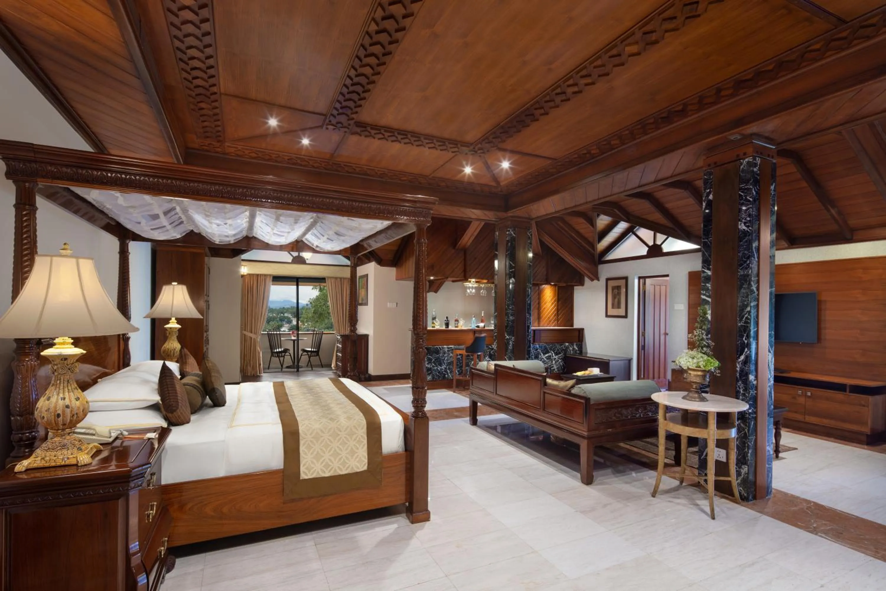 Junior Suite with 10% Off on Excursions, 10% off on Spa, 10% off on Laundry - single occupancy in Earl's Regency Hotel