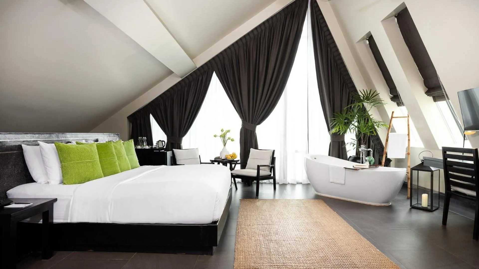 Deluxe Suite  in Anjali by Syphon