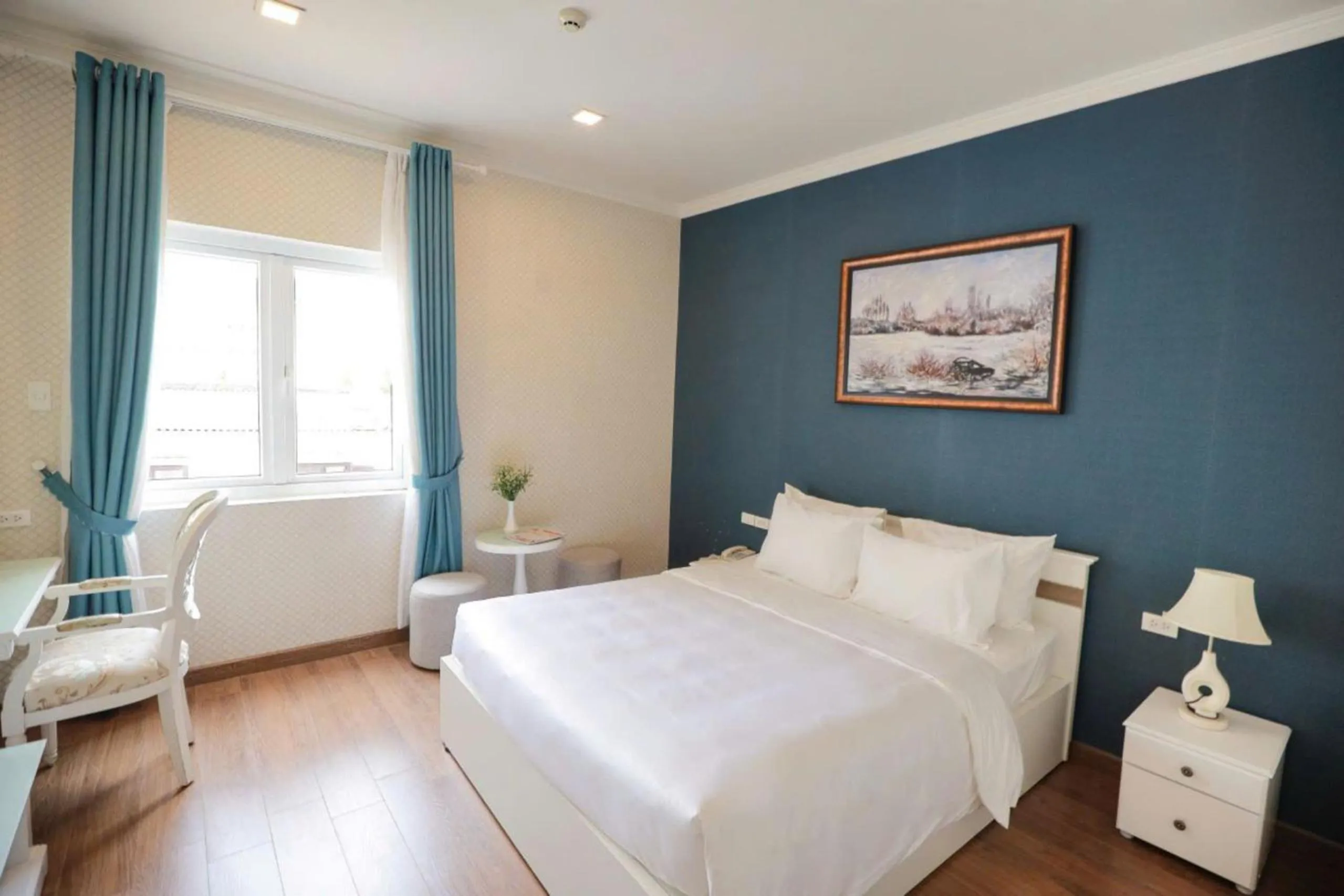 Standard Double Room in Hotel Du Lys