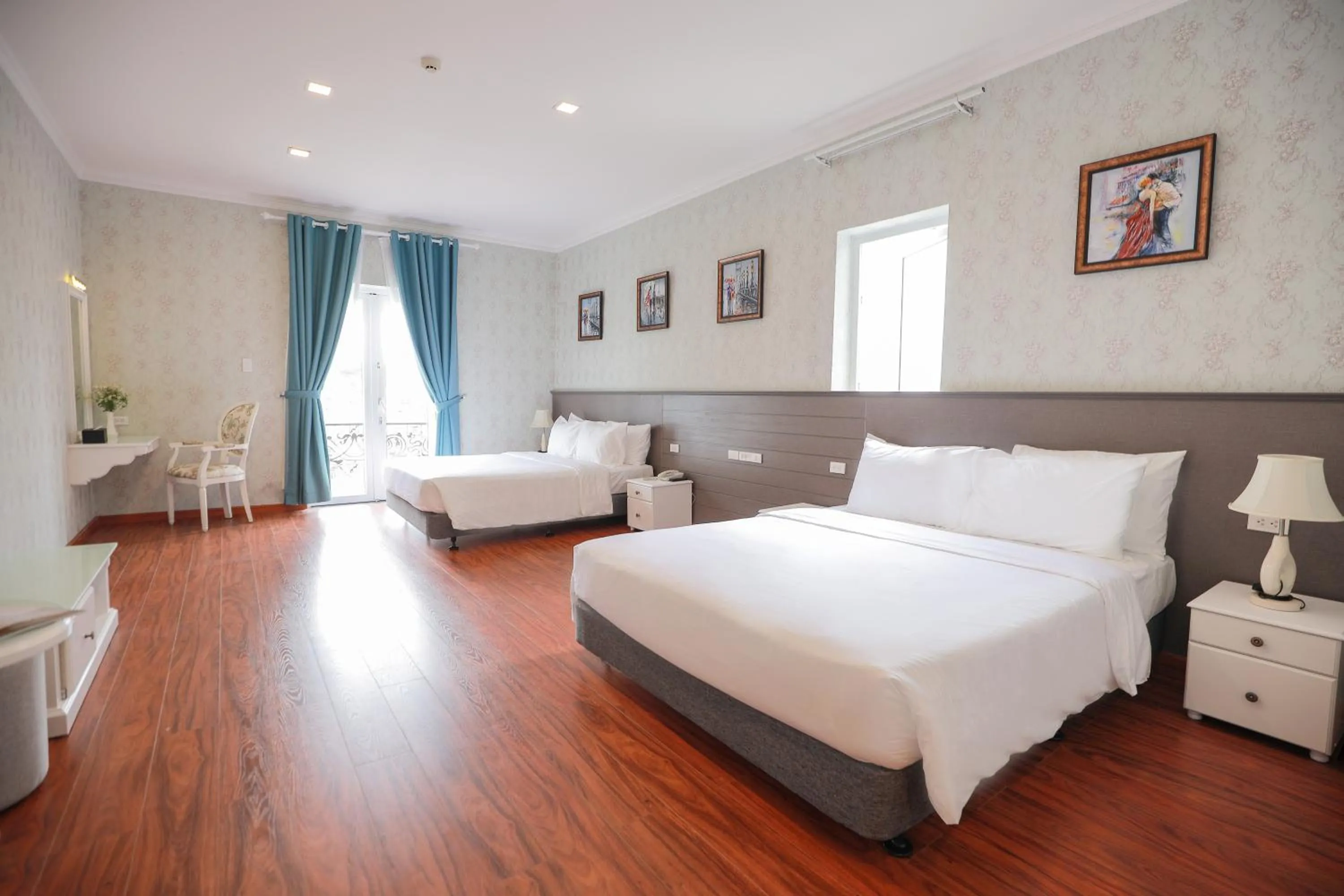 Deluxe Family Room in Hotel Du Lys