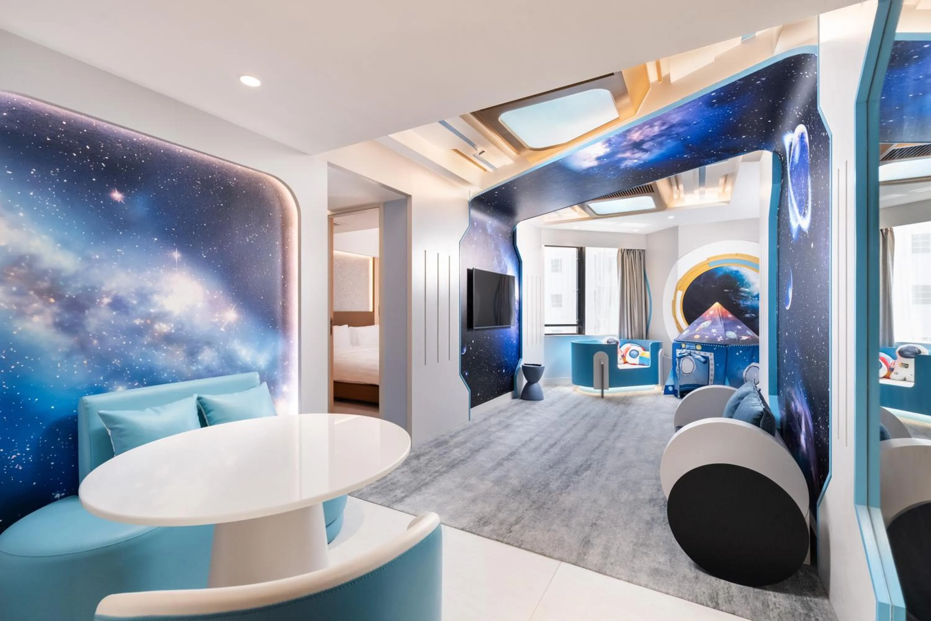 Family Suite in The Kimberley Hotel