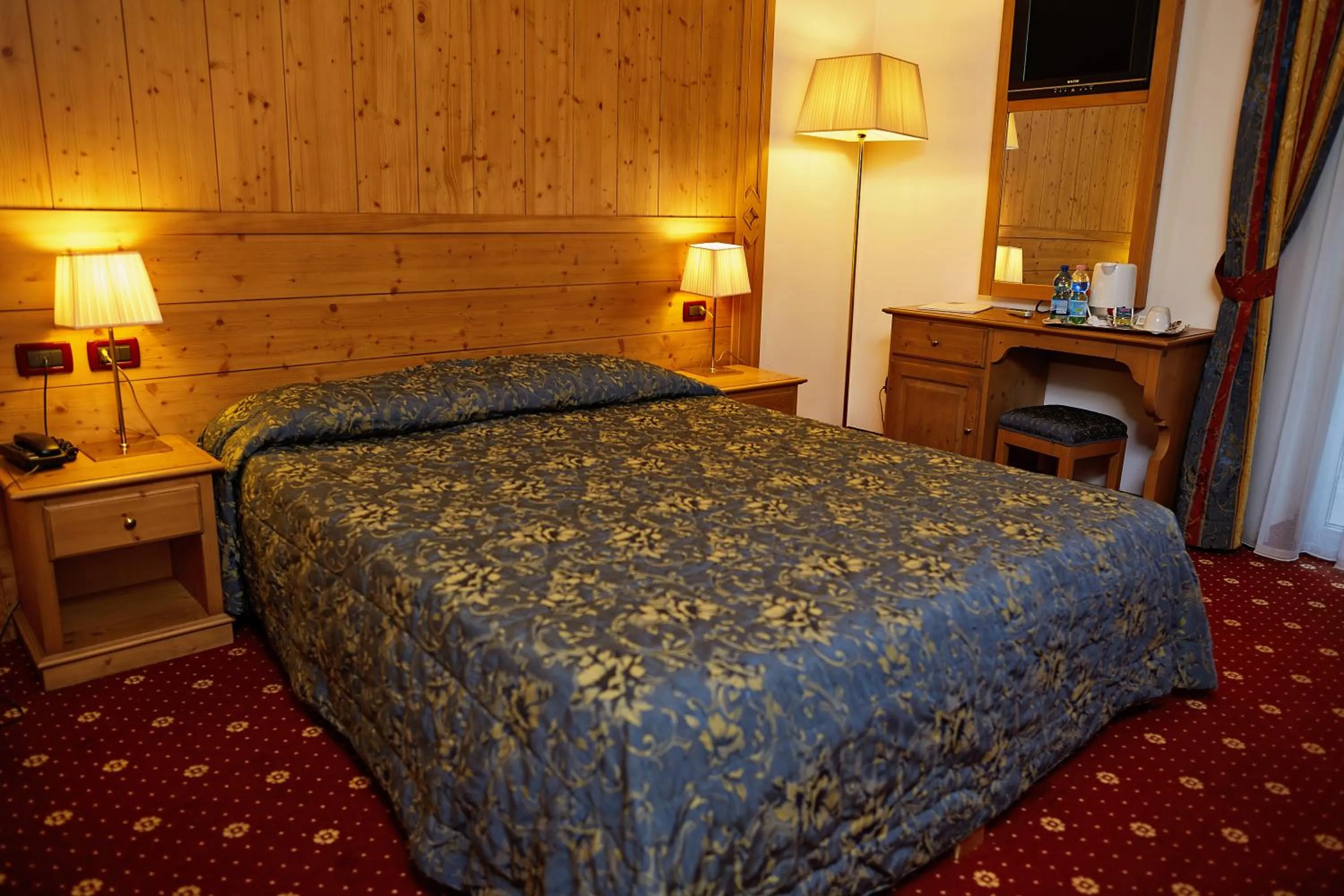 Classic Double or Twin Room in GH Hotel Monzoni