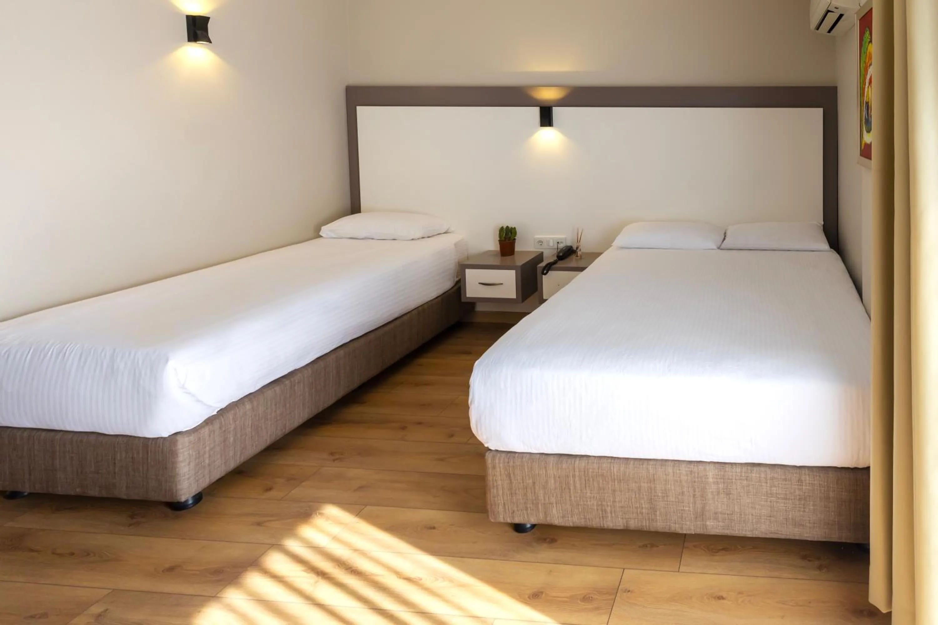 Triple Room in Mene City Hotel