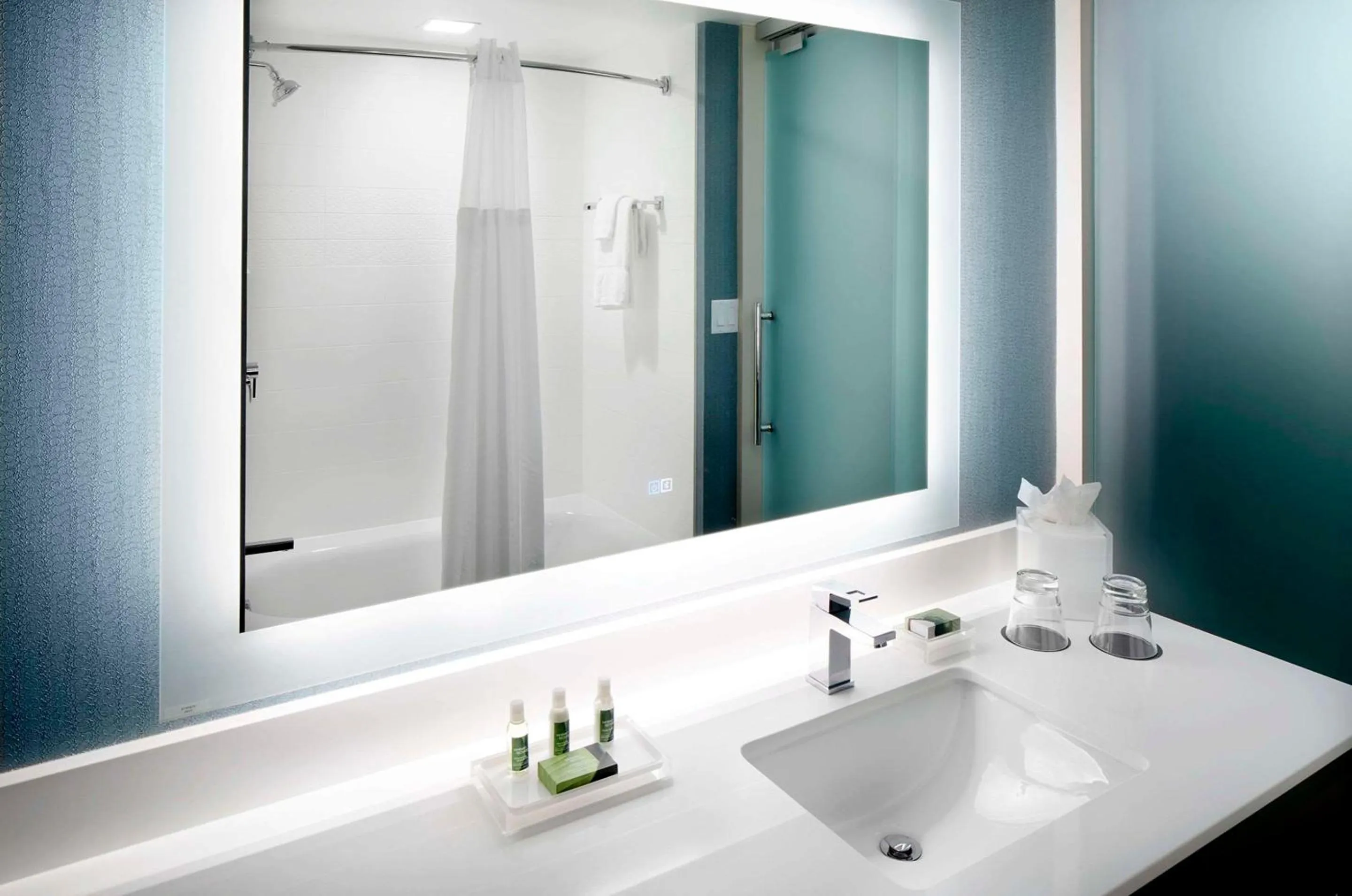 King Suite - Accessible/Non-Smoking in Cambria Hotel Phoenix Chandler - Fashion Center