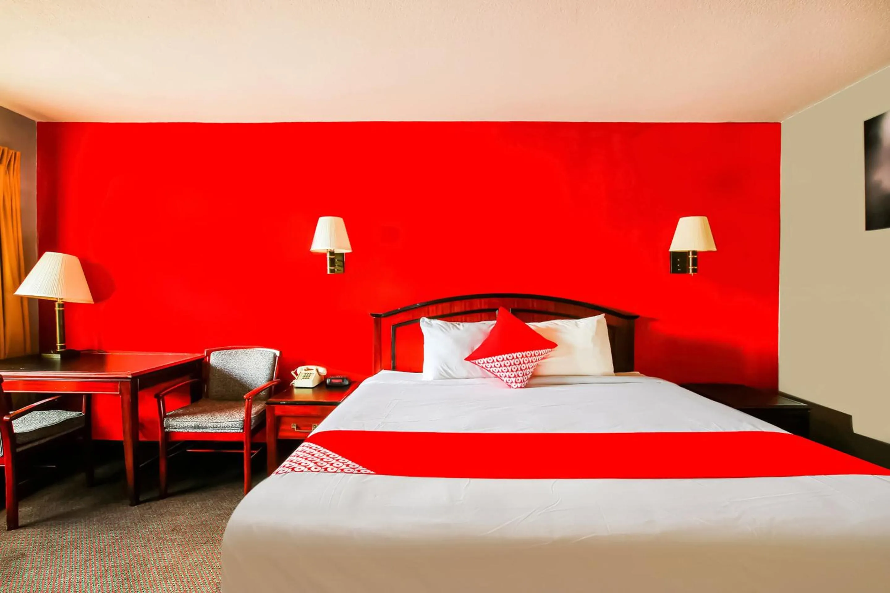 King Room in OYO Hotel Texarkana North Heights AR Hwy I-30