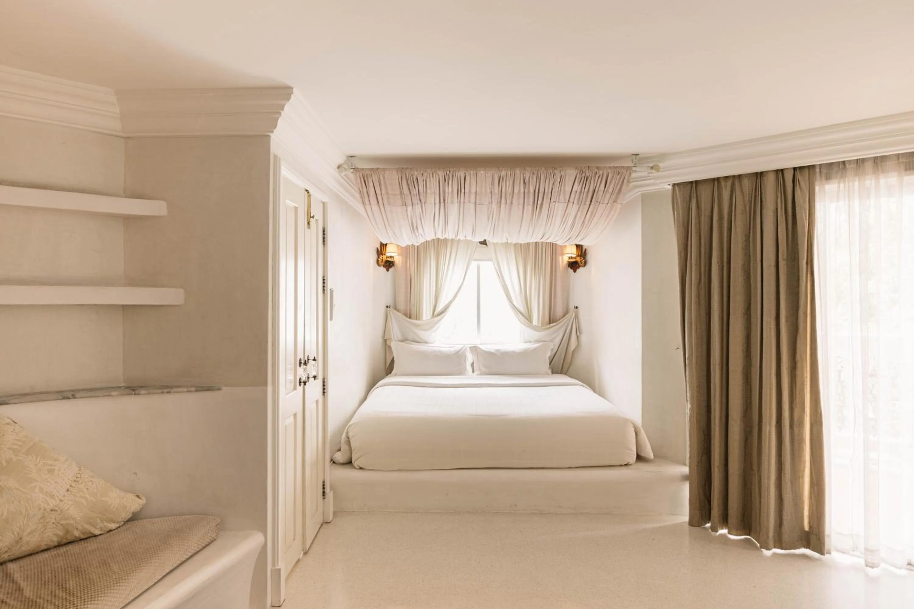 Superior Double Room in At Niman conceptual Home chiangmai