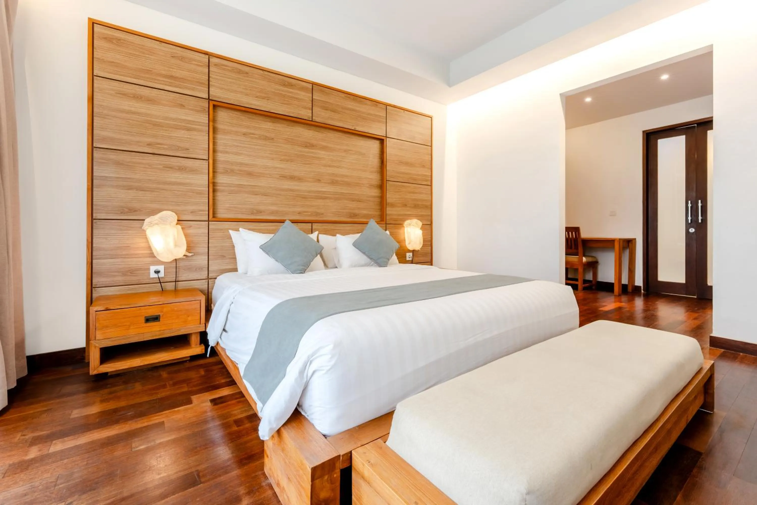 Double Room with Garden View in djabu Canggu Beach Villa