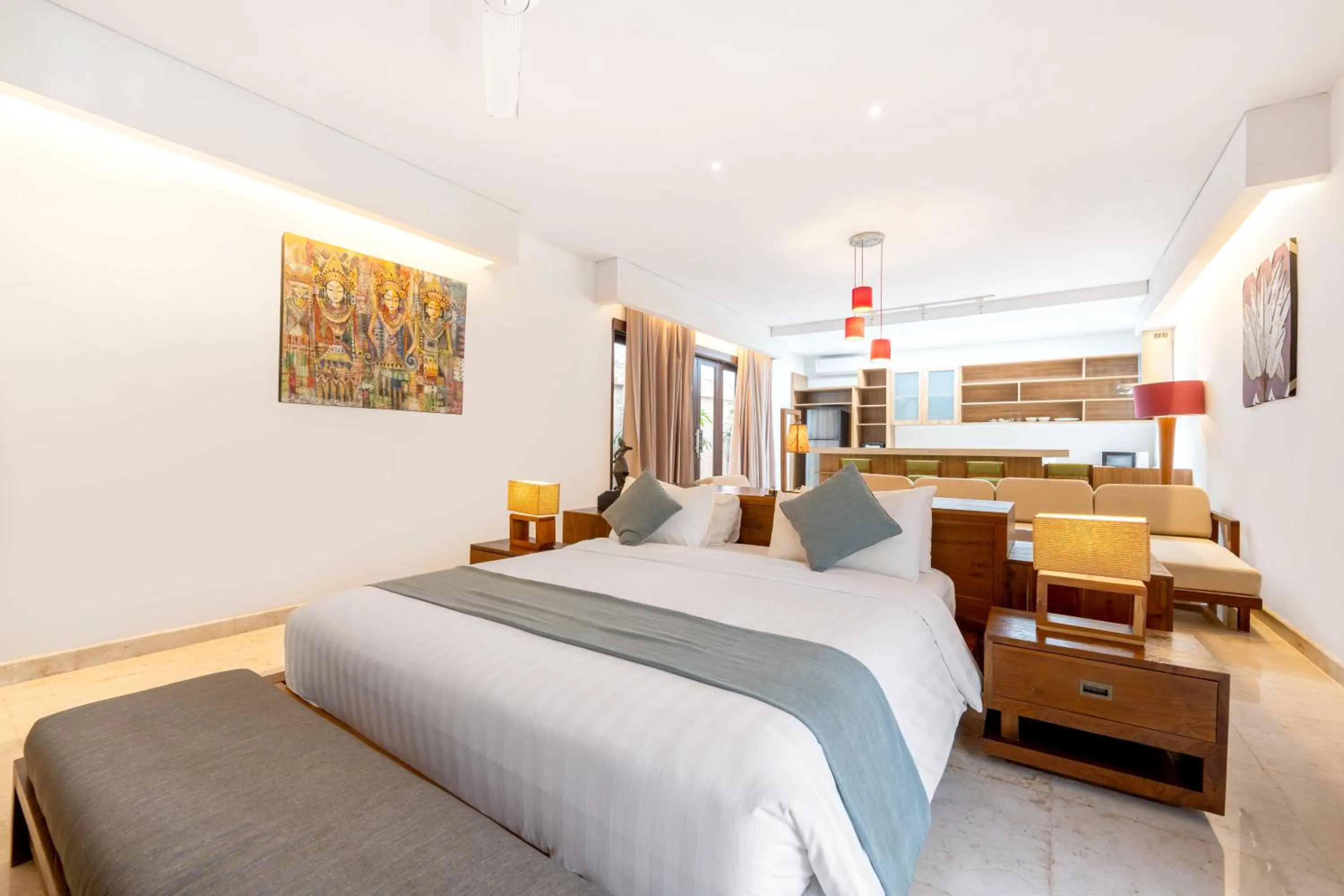 Deluxe Double Room With Living and Kitchen in djabu Canggu Beach Villa
