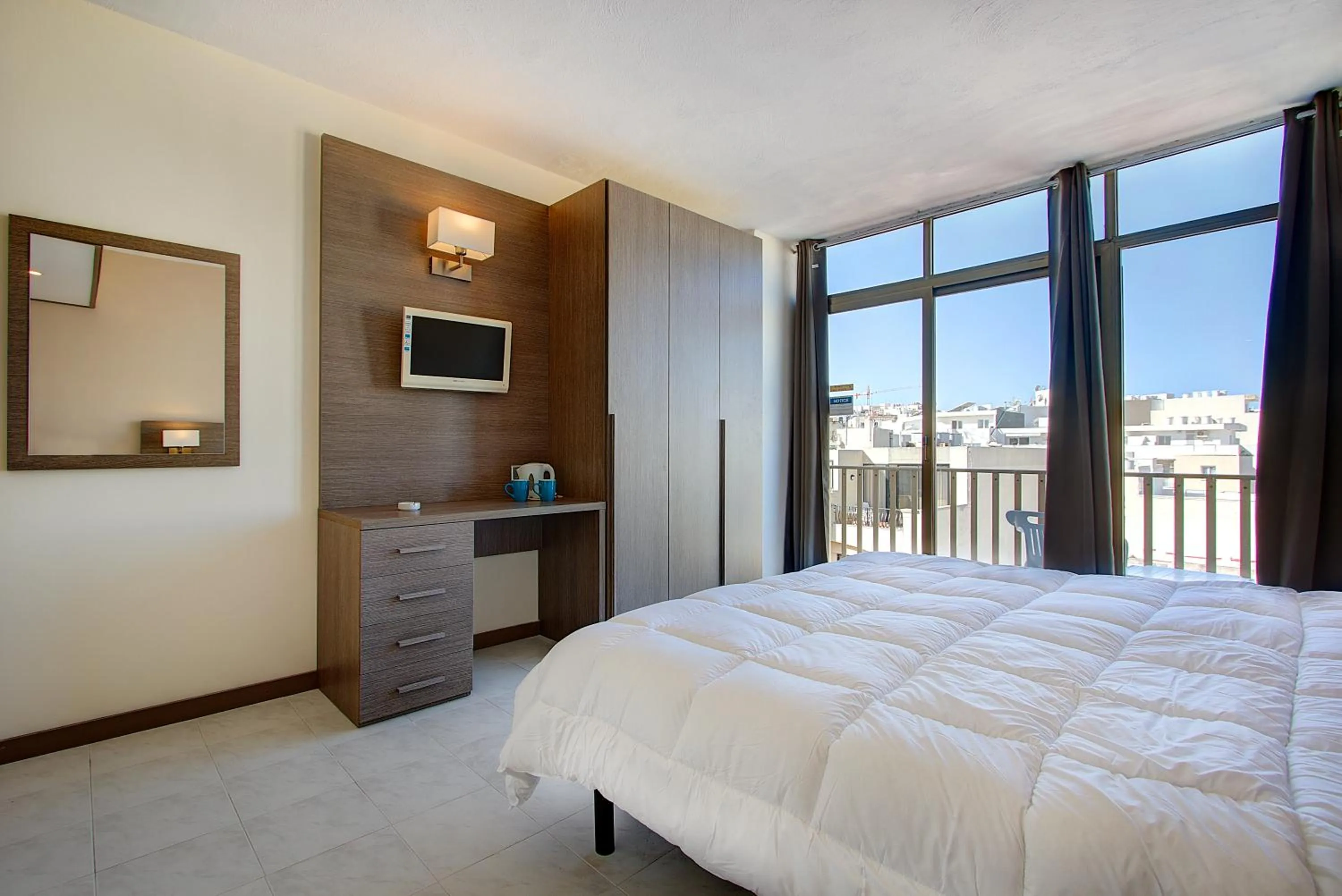 Twin Room with Balcony in Primera Hotel