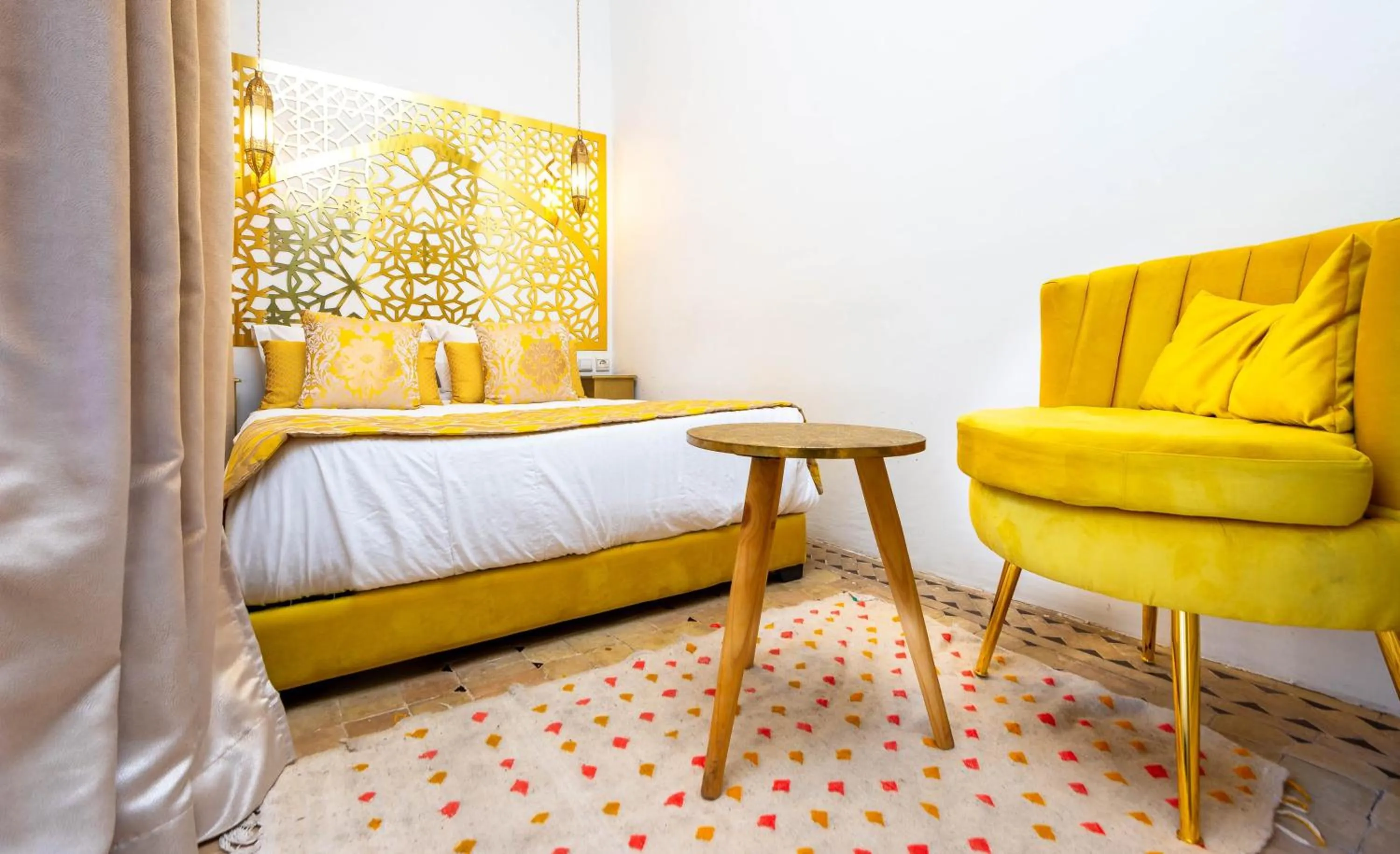 Double Room with Lake View in Riad La Croix Berbere