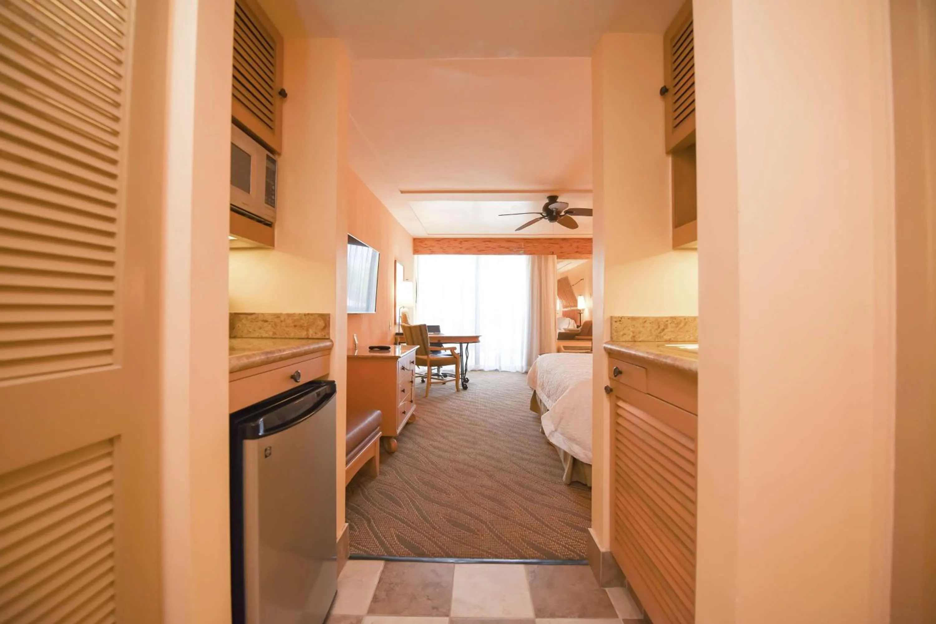 King Room with Pool View - Non-Smoking in Hampton Inn Key Largo