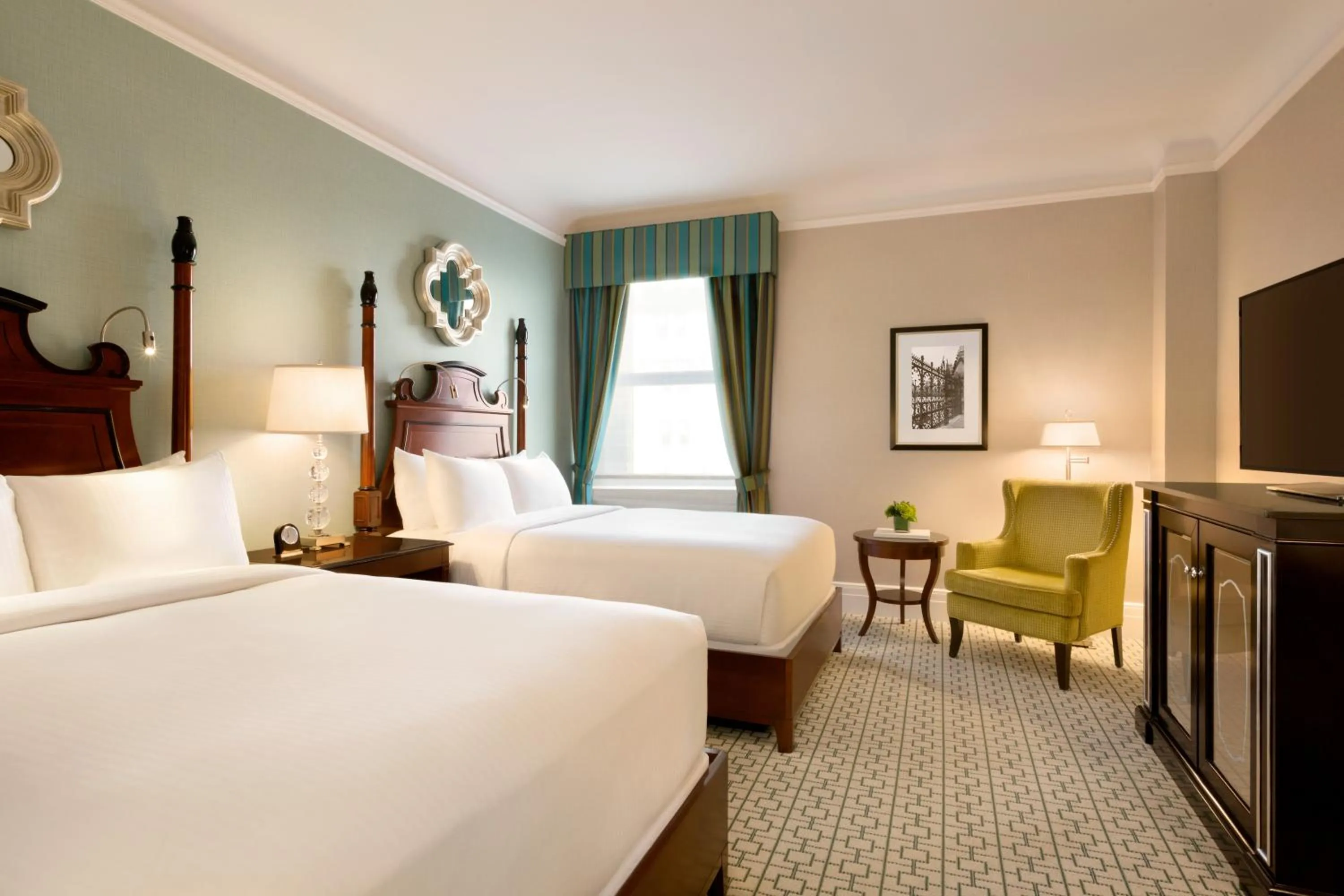 Fairmont Gold with Two Double Beds and Exclusive  Lounge Access in Fairmont Chateau Laurier