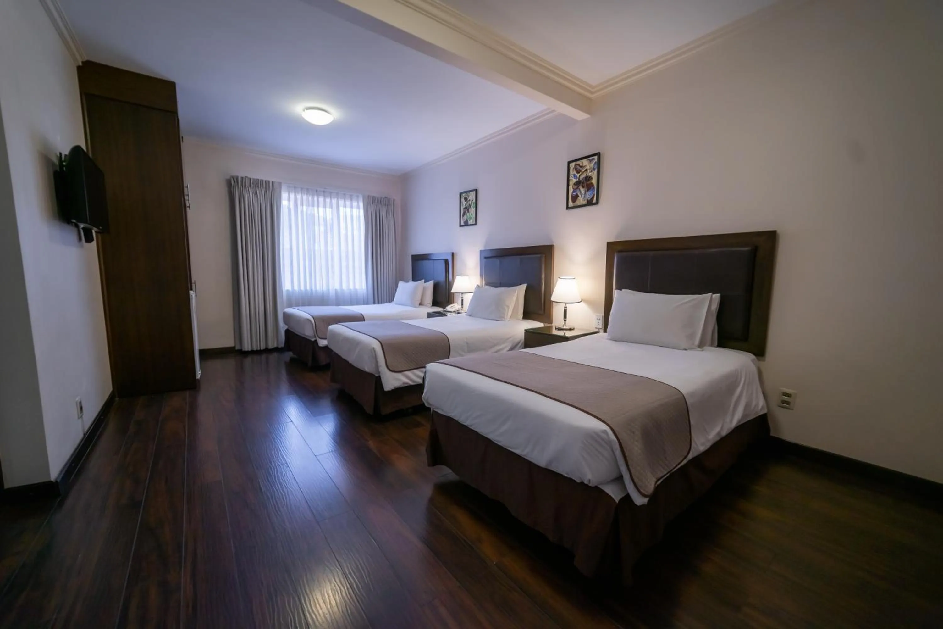 Triple Room in Hotel Calacoto