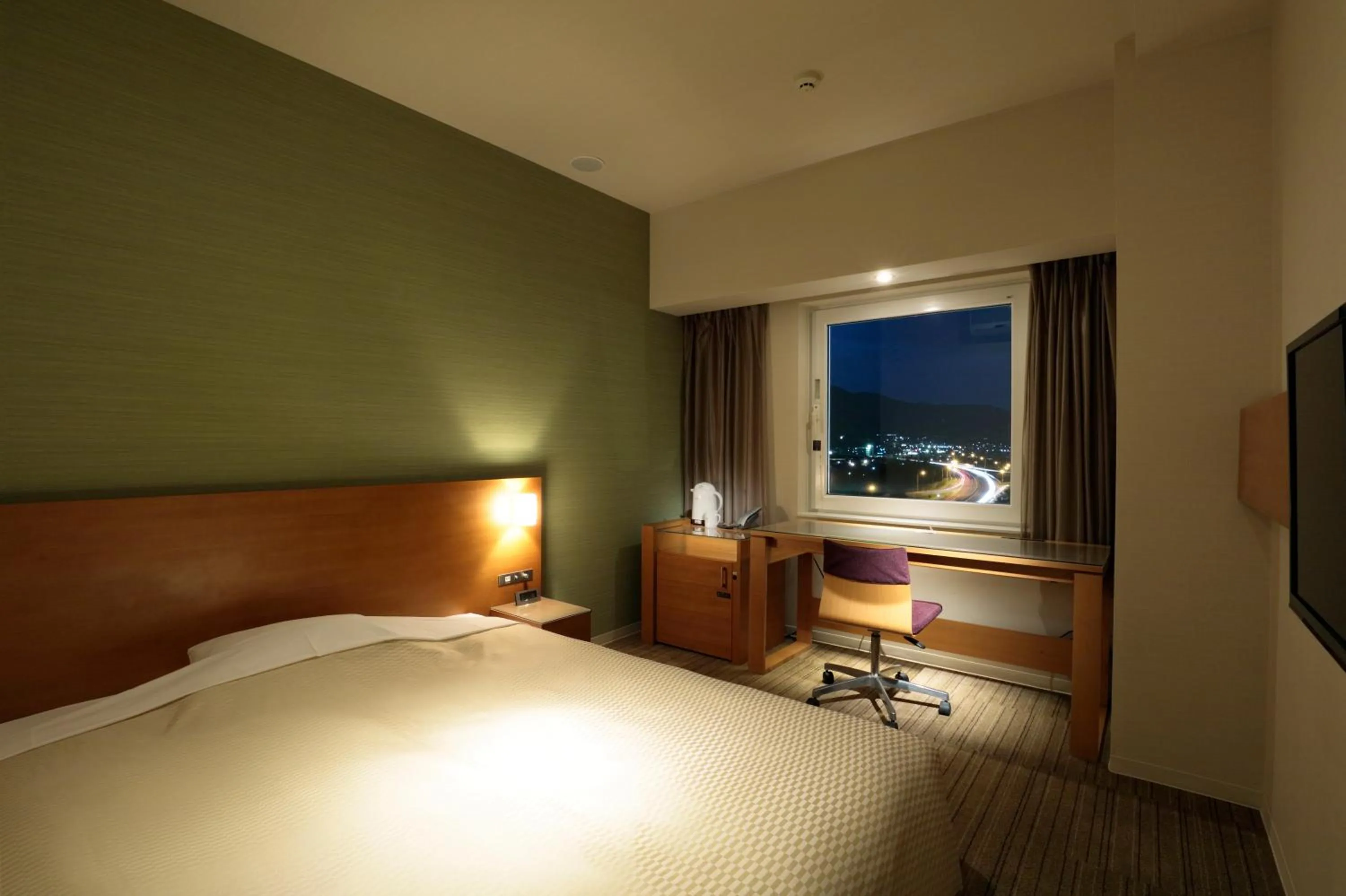 Superior Double Room - single occupancy - Non-Smoking in Candeo Hotels Chino