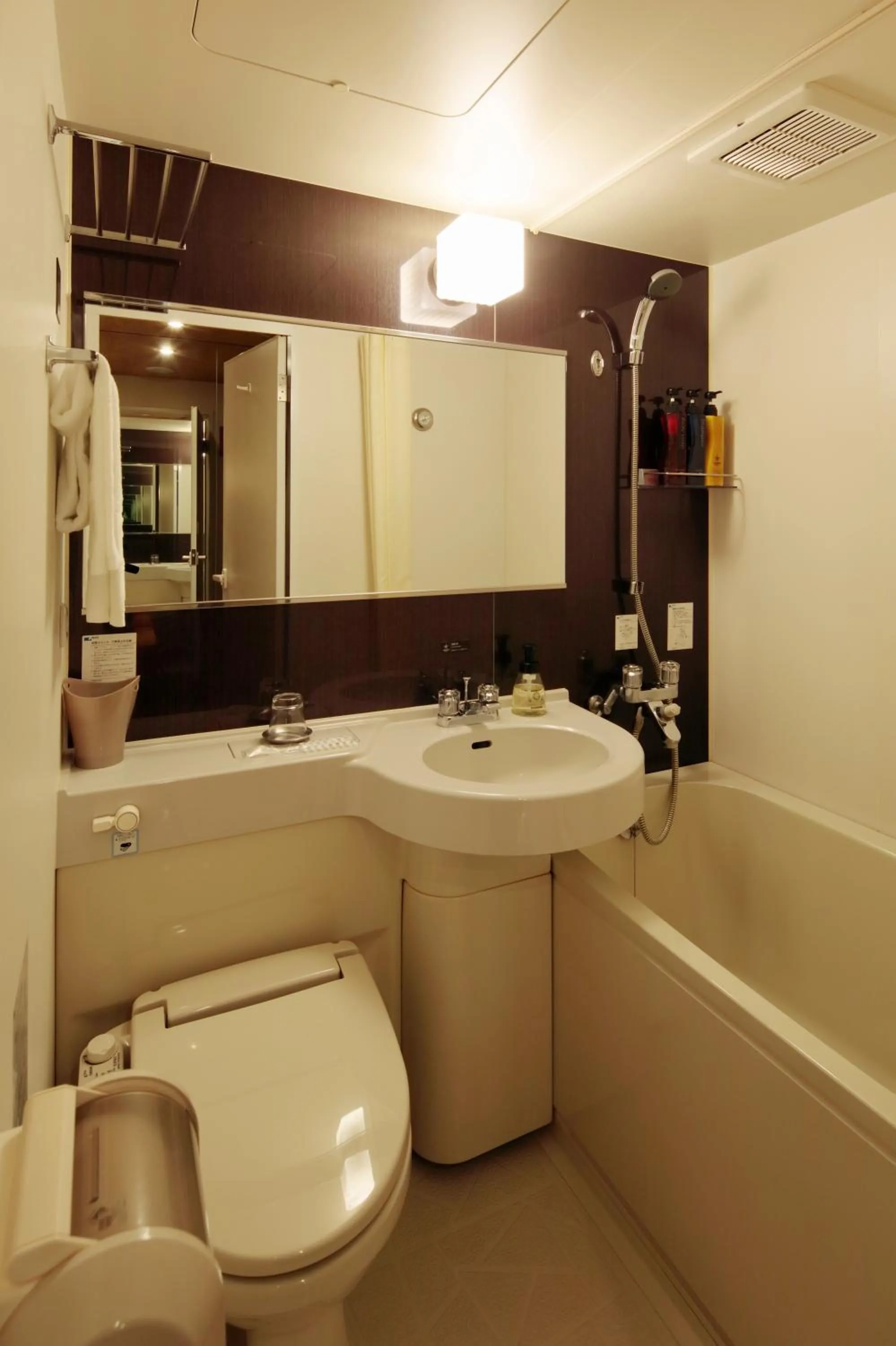 Superior Double Room - single occupancy - Smoking in Candeo Hotels Chino