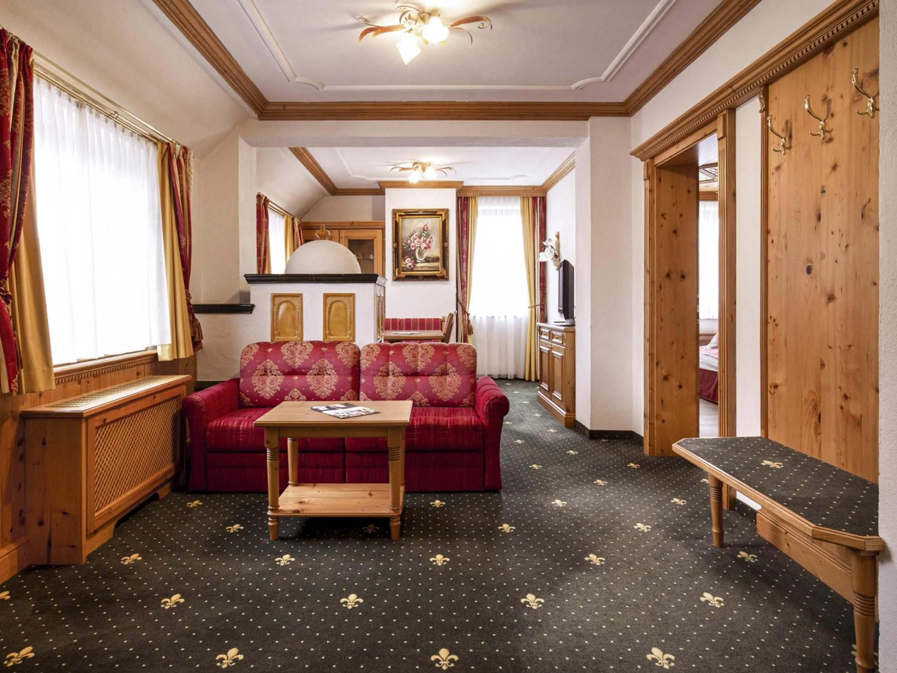 Presidential Suite with Two King Beds in Mercure Sighisoara Binderbubi Hotel & Spa