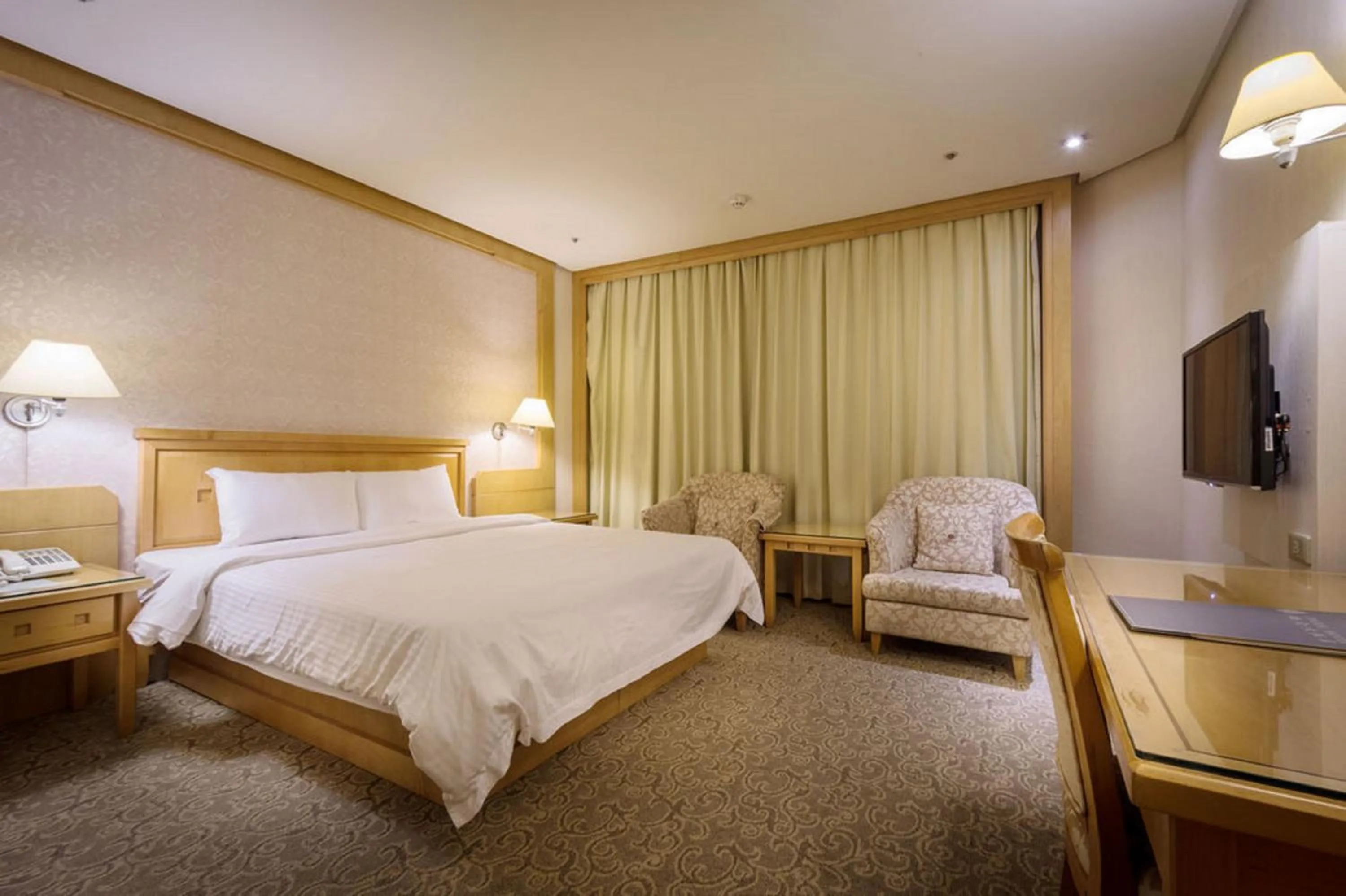 Standard Double Room without Window in Guide Hotel Zhongli Zhongzheng