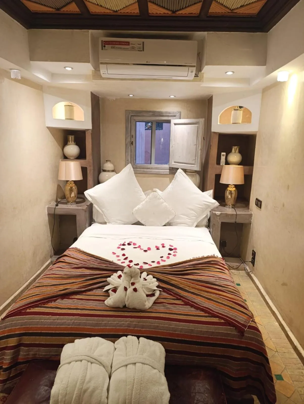 Suite with Spa Bath in Riad Moullaoud