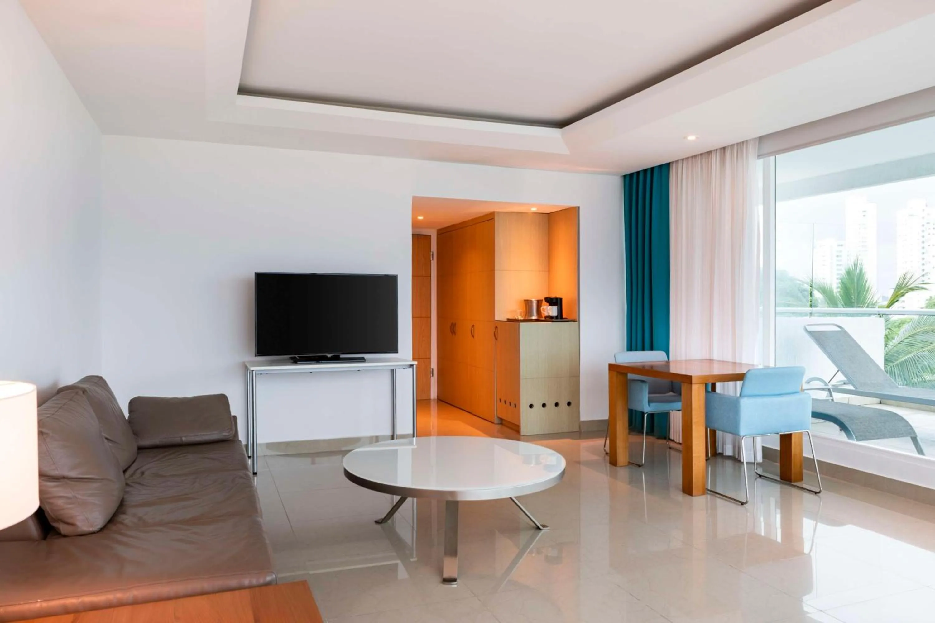 King Suite with Parlor Ocean View in Hilton Cartagena