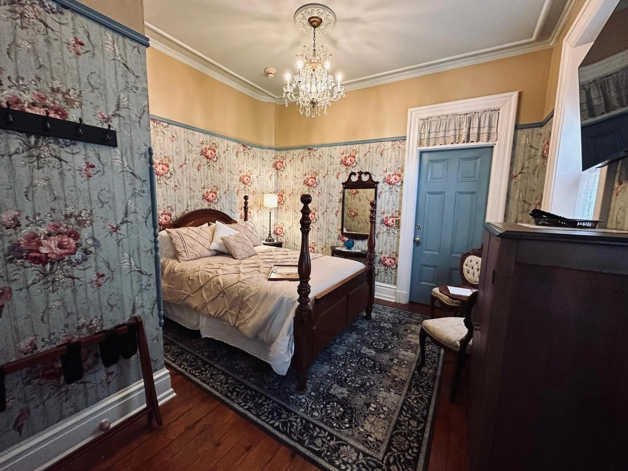 Deluxe Suite in Susquehanna Manor Inn