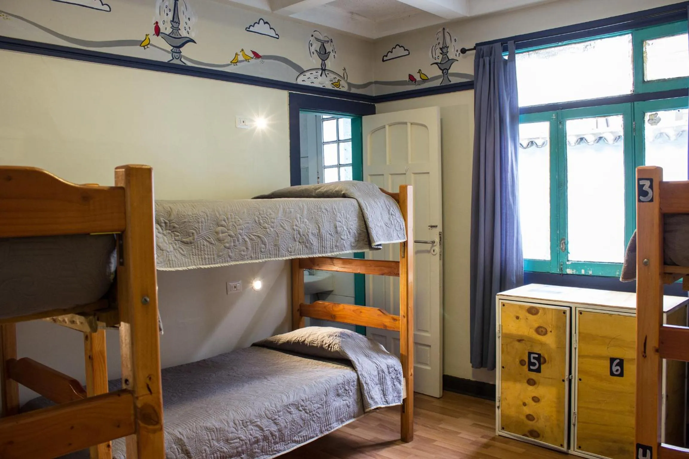 Single Bed in Mixed Dormitory Room in Hostal Forestal