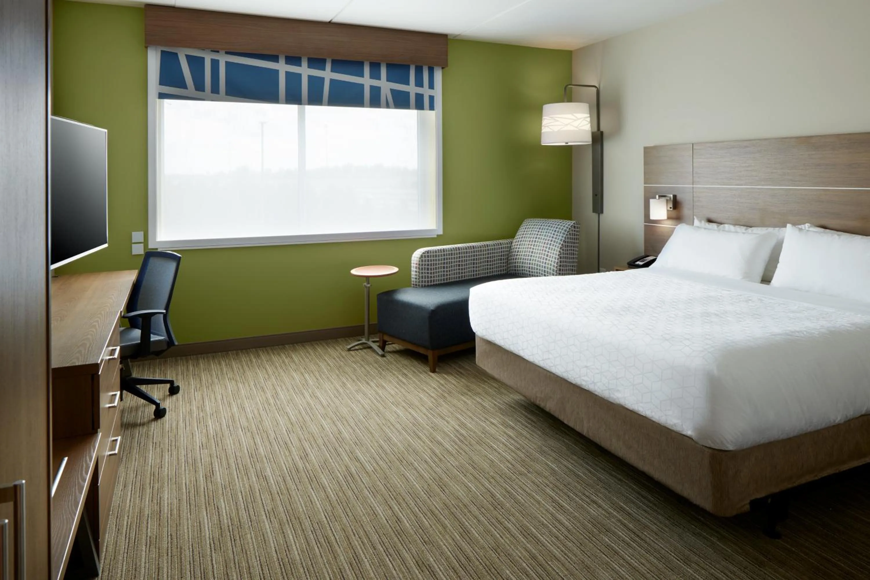 Standard King Room in Holiday Inn Express & Suites - Cincinnati North - Liberty Way by IHG