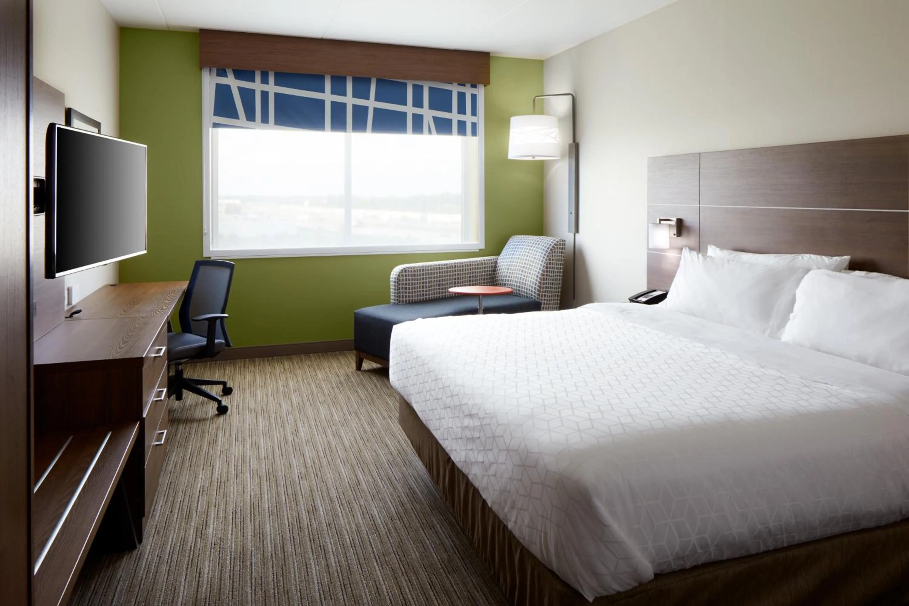 Suite - Hearing Accessible - Non-Smoking in Holiday Inn Express & Suites - Cincinnati North - Liberty Way by IHG