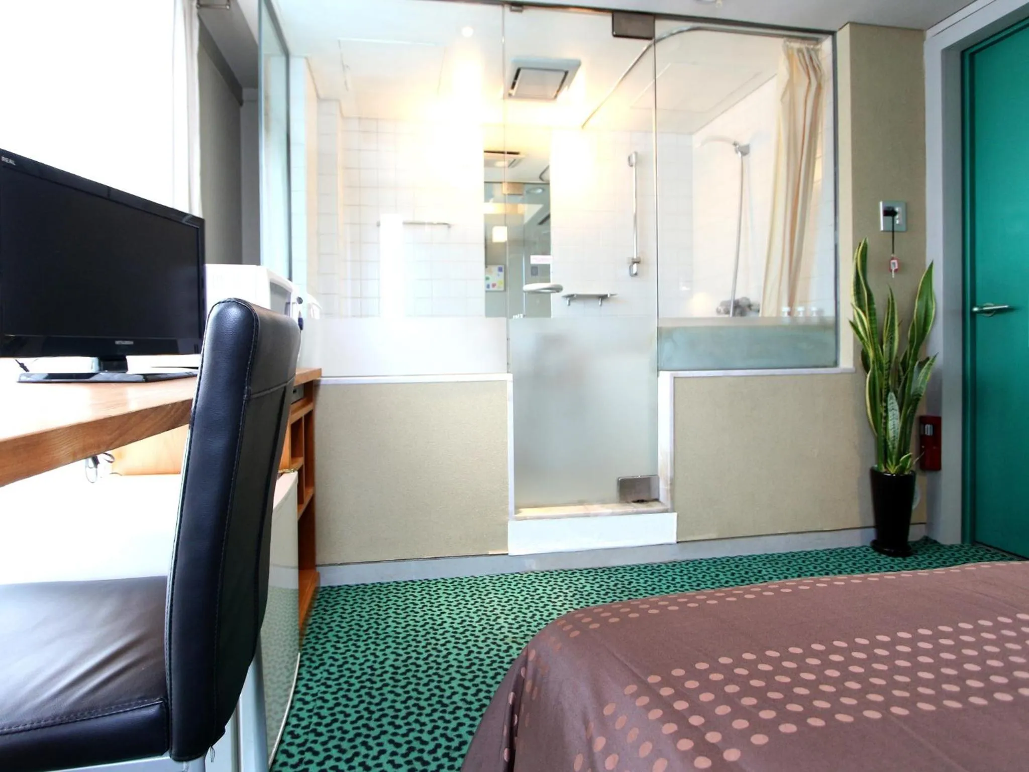 Single Room with Shower - Smoking in HOTEL LiVEMAX BUDGET Yumoto