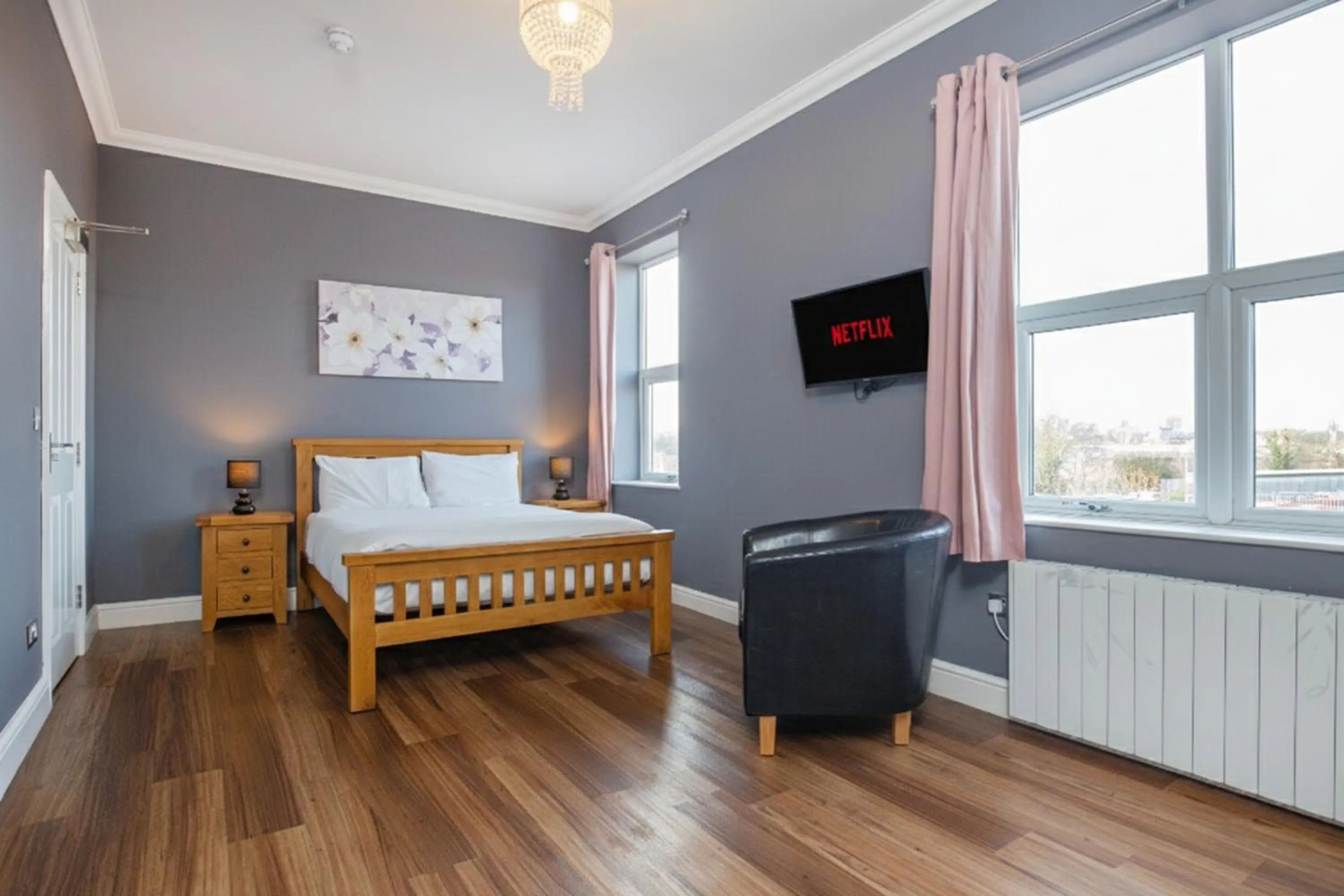 Double Room in Marlborough Hotel