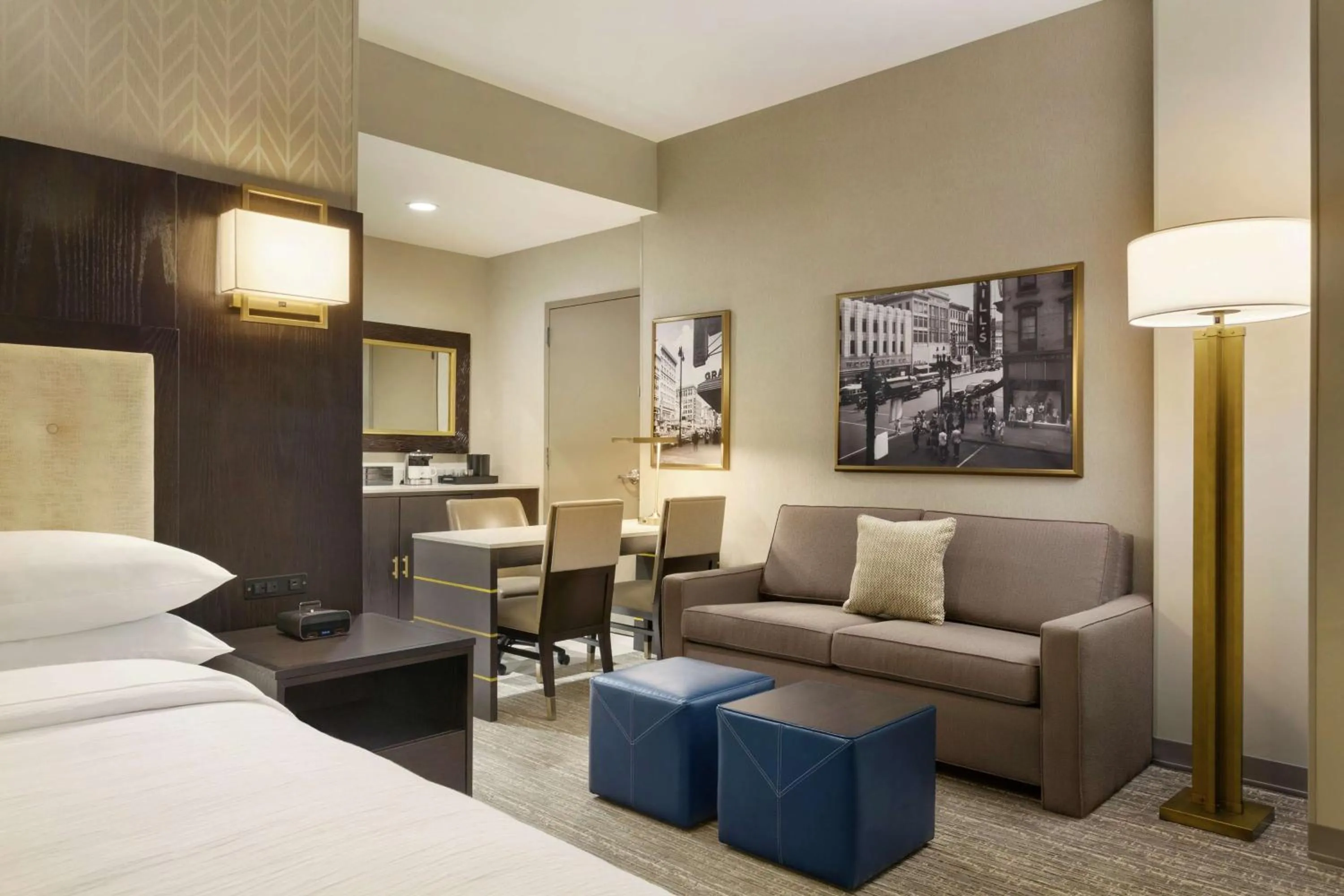 King Studio Suite in Embassy Suites By Hilton Syracuse Destiny USA