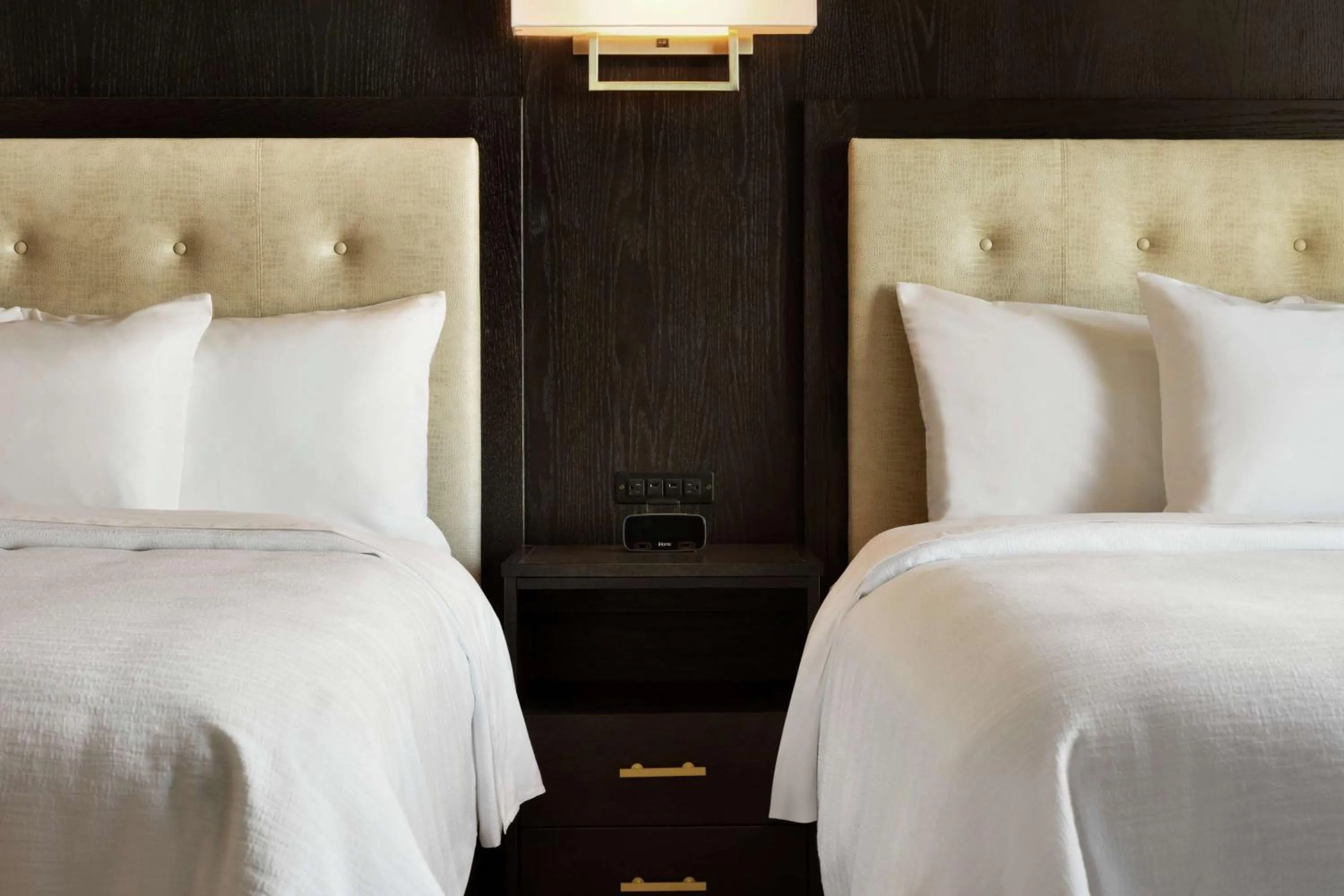 Deluxe Queen Suite with Two Queen Beds in Embassy Suites By Hilton Syracuse Destiny USA